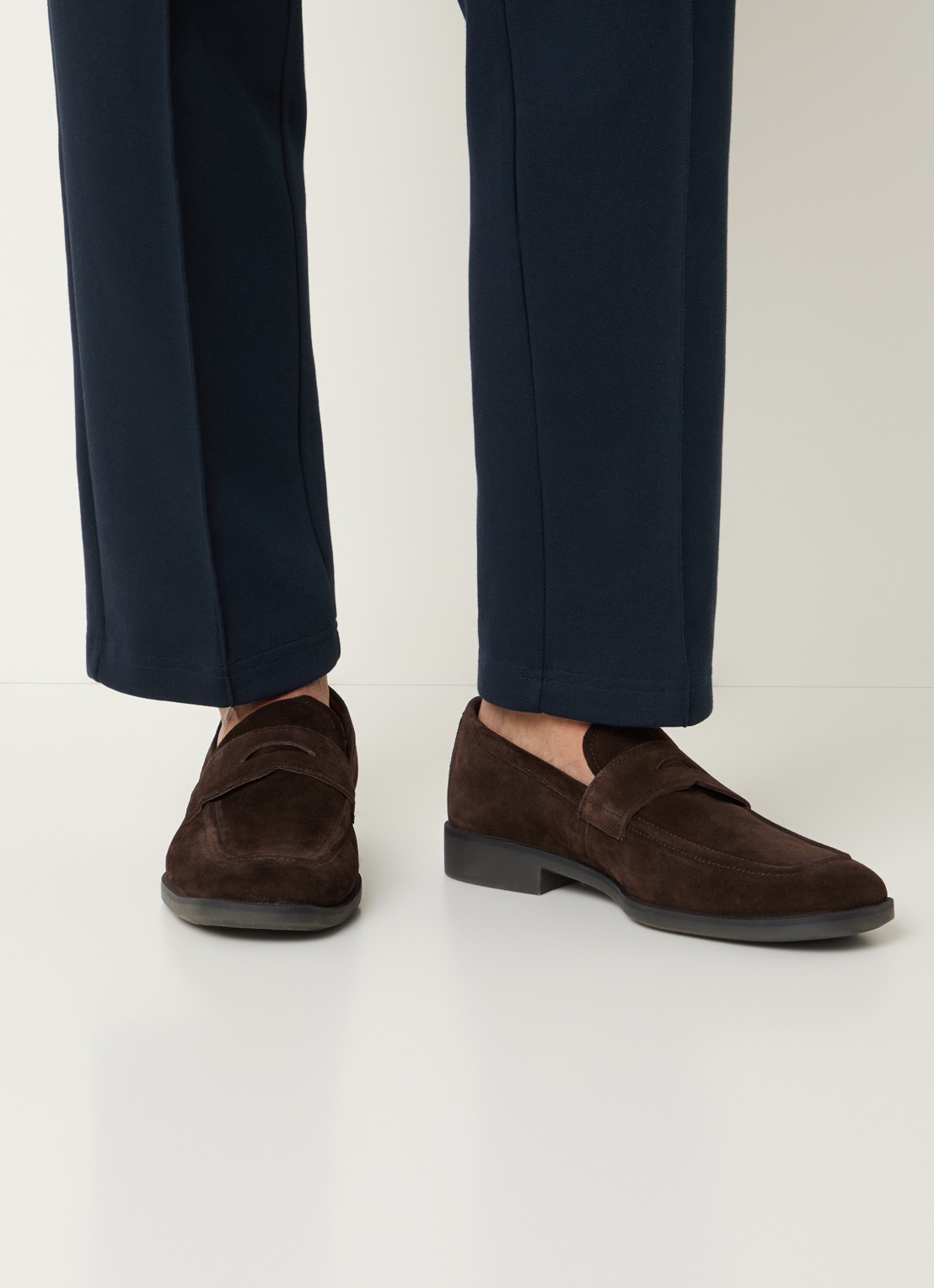 Vagabond Shoemakers Troy loafer van suède - voorkant 2 donkerbruin