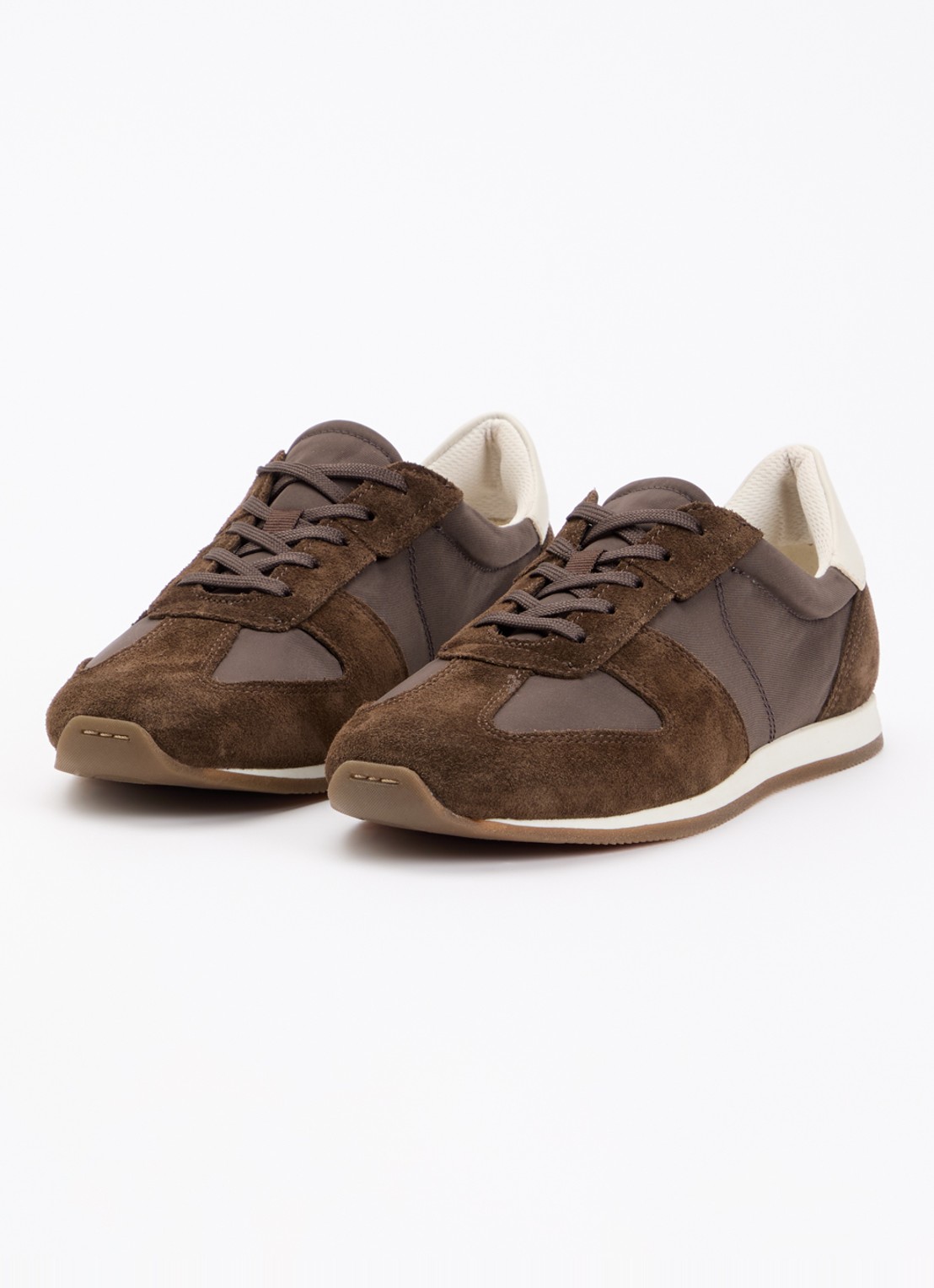 Vagabond Shoemakers Yasmin sneaker met suède details - detail donkerbruin