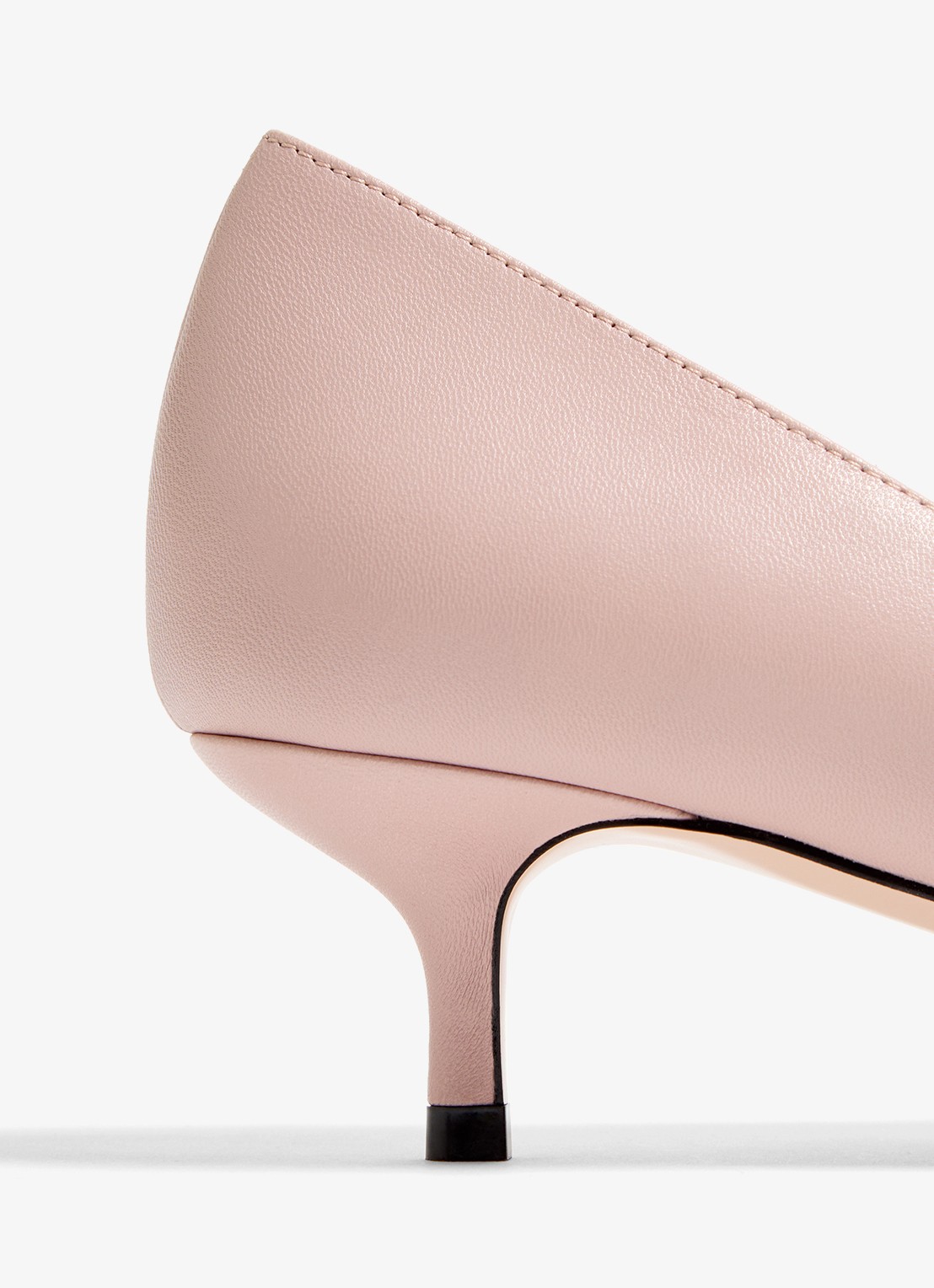 Valentino Garavani Bepointy pump van geitenleer met strikdetail - detail 3 oudroze