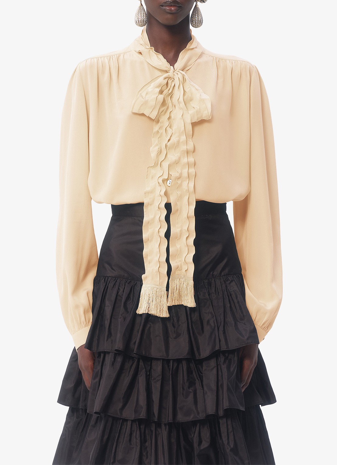 Valentino Garavani Blouse van zijde met strikkraag - detail 2 ivoor