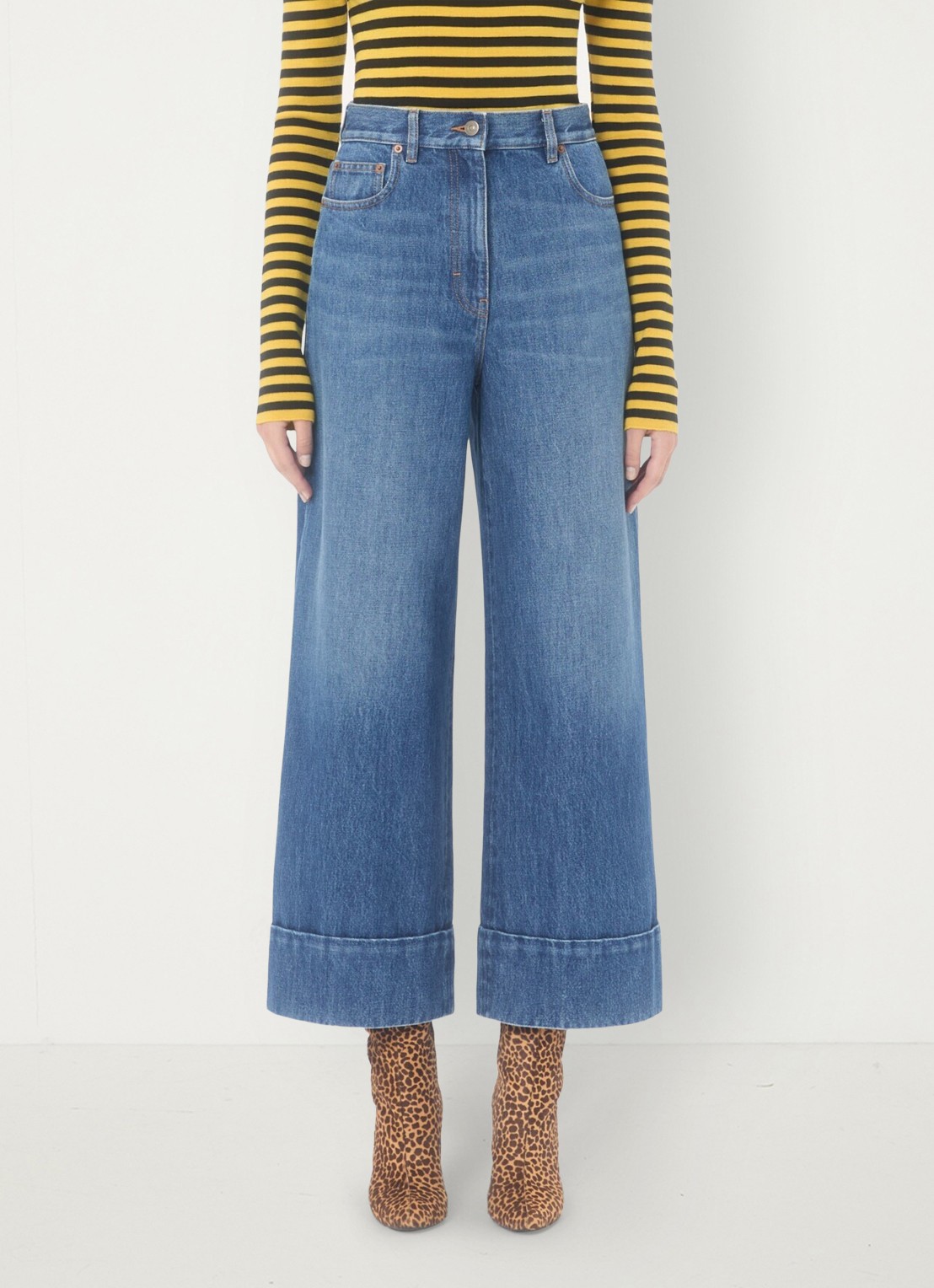 Valentino Garavani High waist wide leg cropped jeans met medium wassing - detail indigo