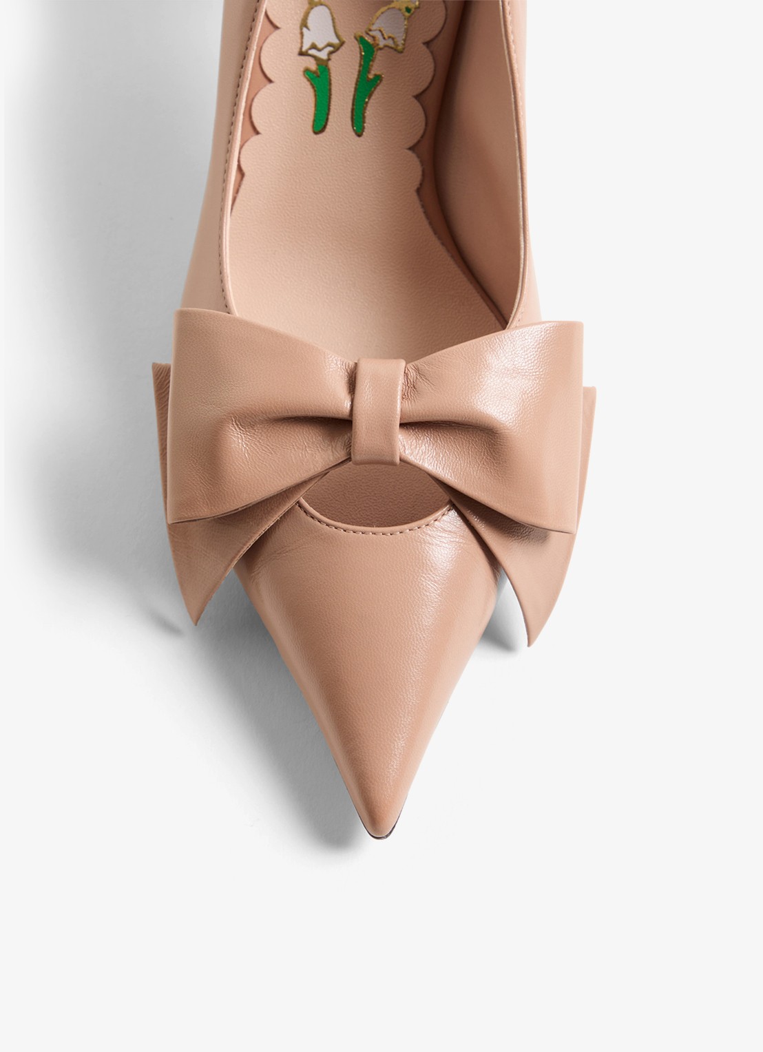 Valentino Garavani Pump van leer - detail 6 beige
