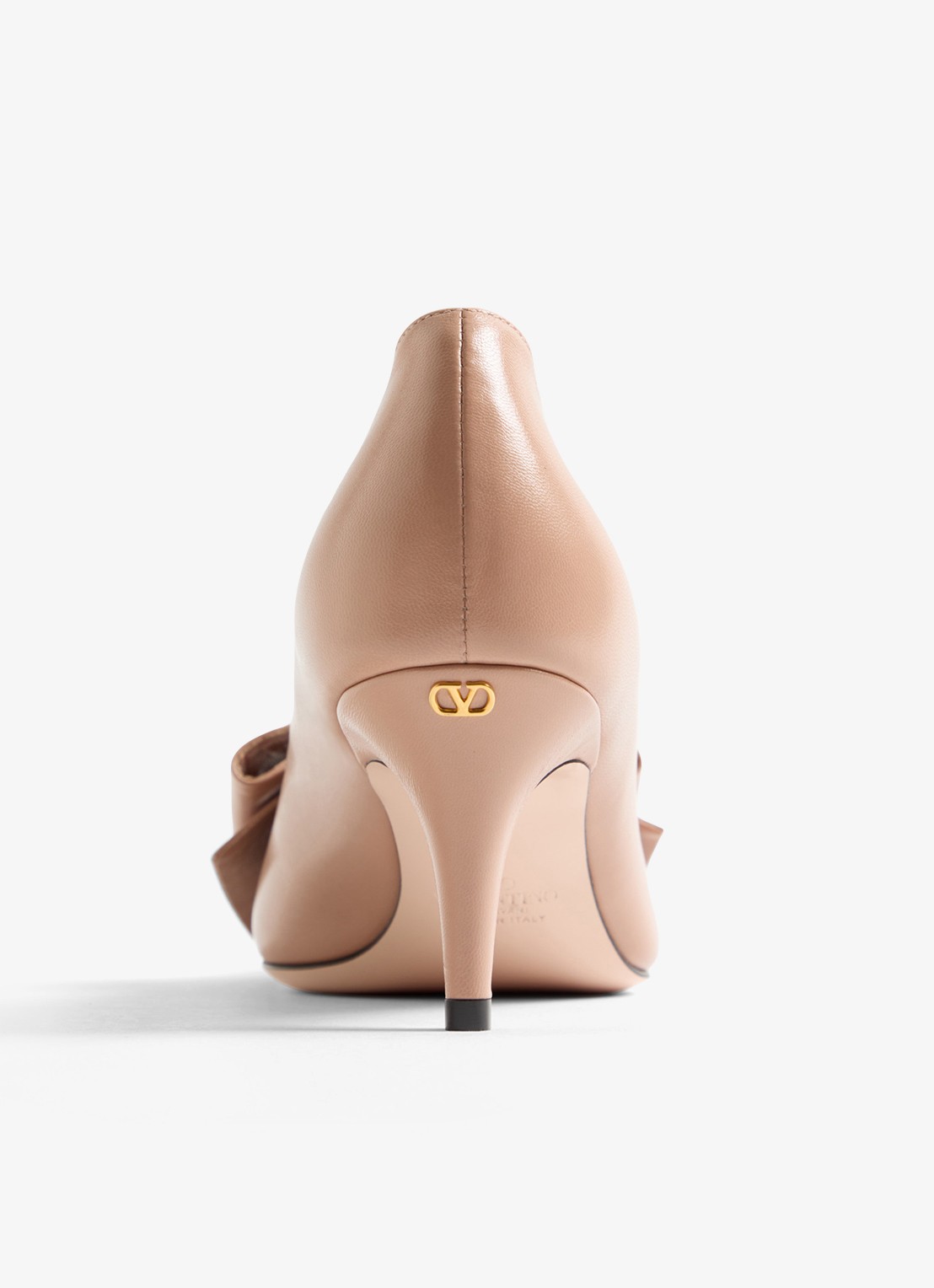 Valentino Garavani Pump van leer - detail 7 beige