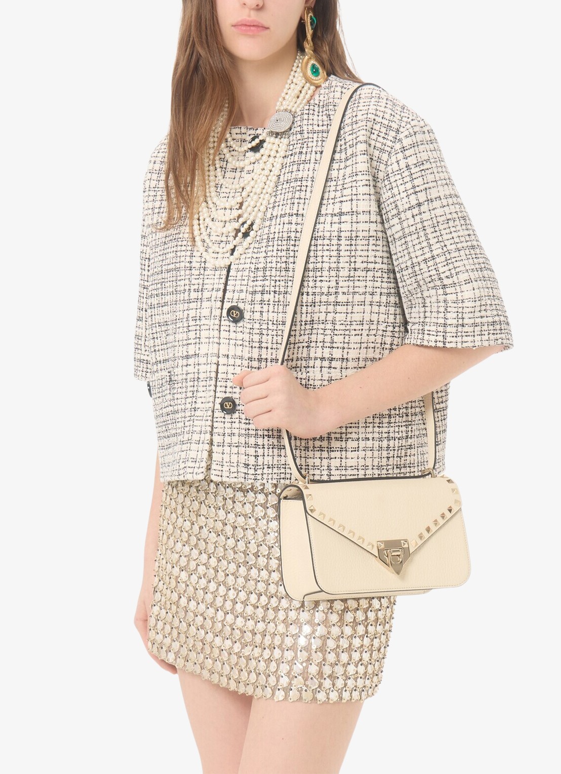 Valentino Garavani Rockstud Small schoudertas van kalfsleer - voorkant 2 creme