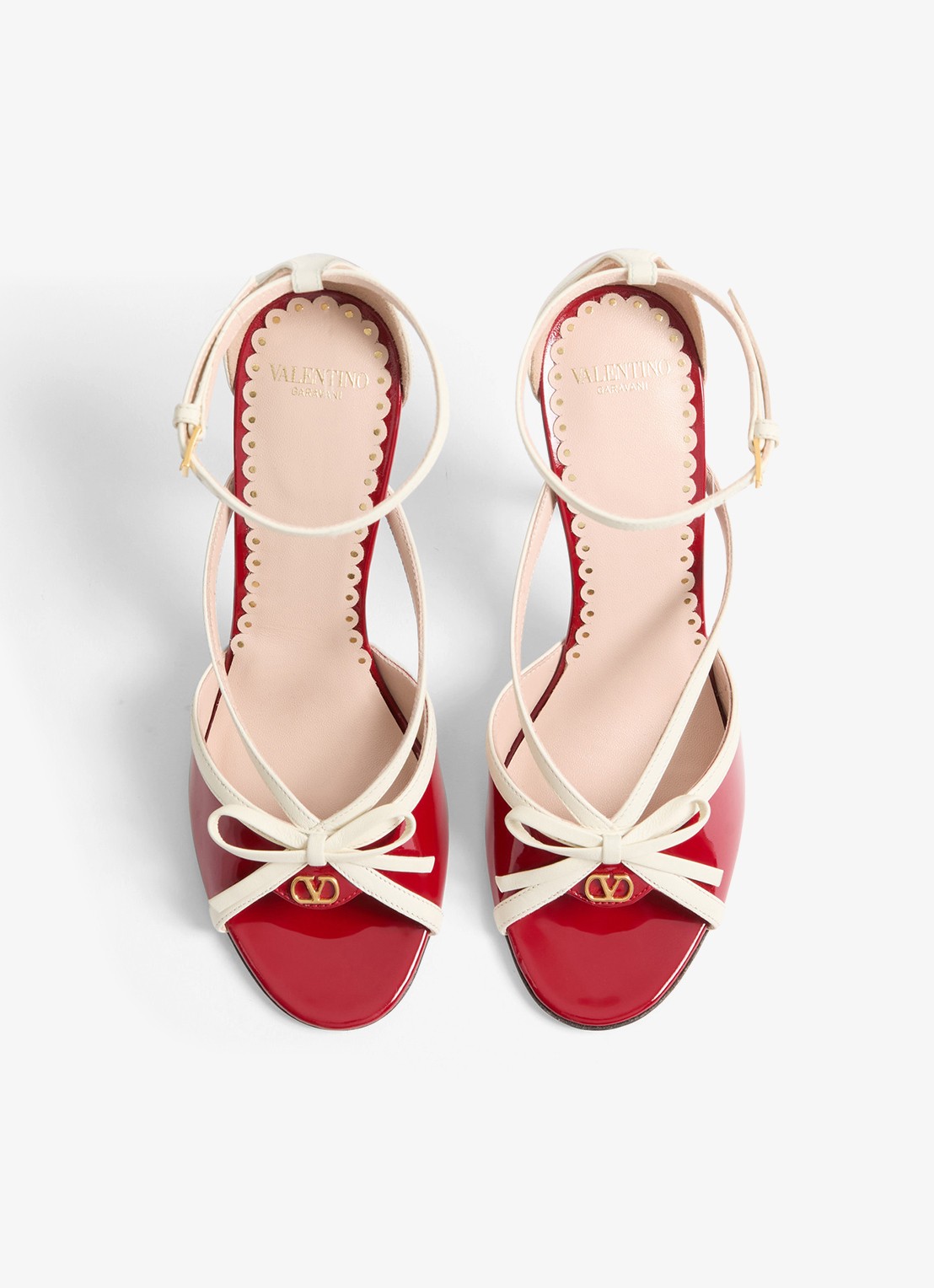 Valentino Garavani Sandalette van geitenleer met lakleren details - detail 2 rood