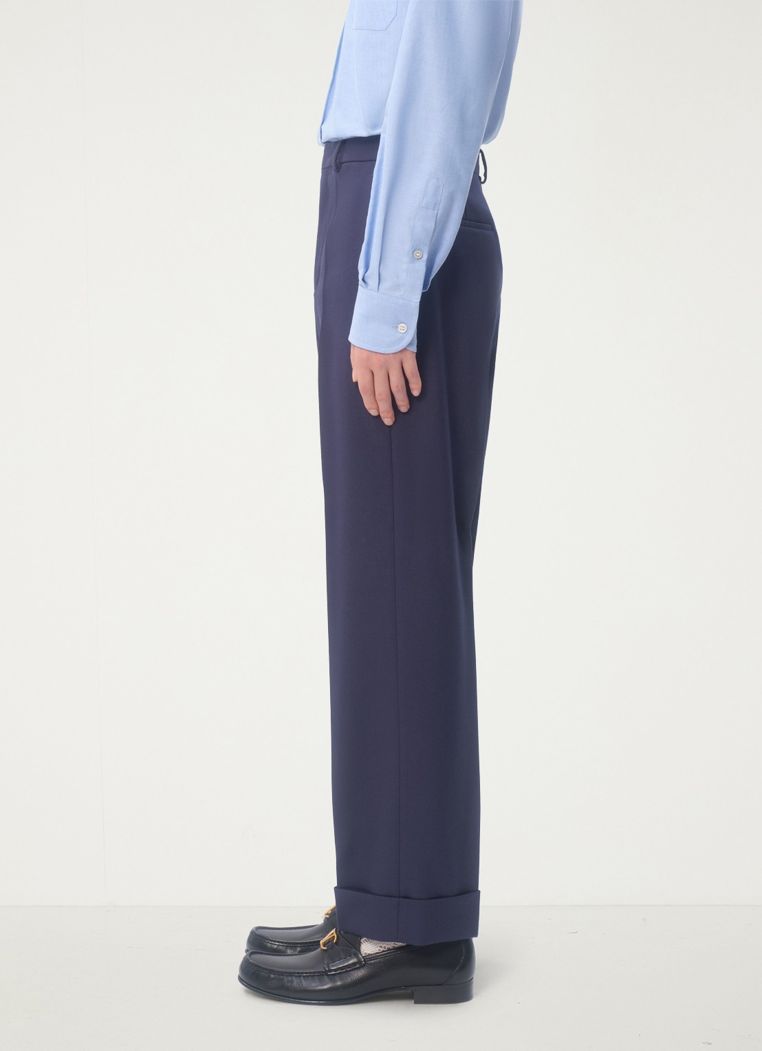 Valentino Garavani Slim fit pantalon van scheerwol met steekzakken - detail 3 donkerblauw