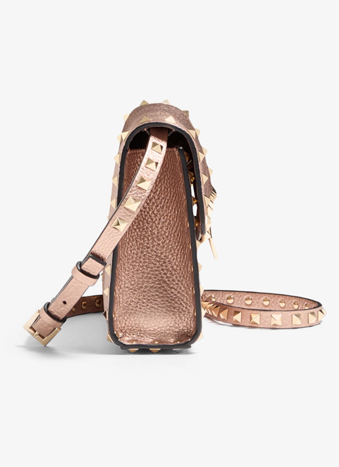 Valentino Garavani Small crossbodytas van kalfsleer met metallic finish en studs - detail 2 roze