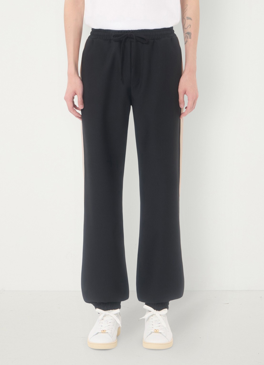 Valentino Garavani Tapered fit trackpants met steekzakken - detail 2 zwart