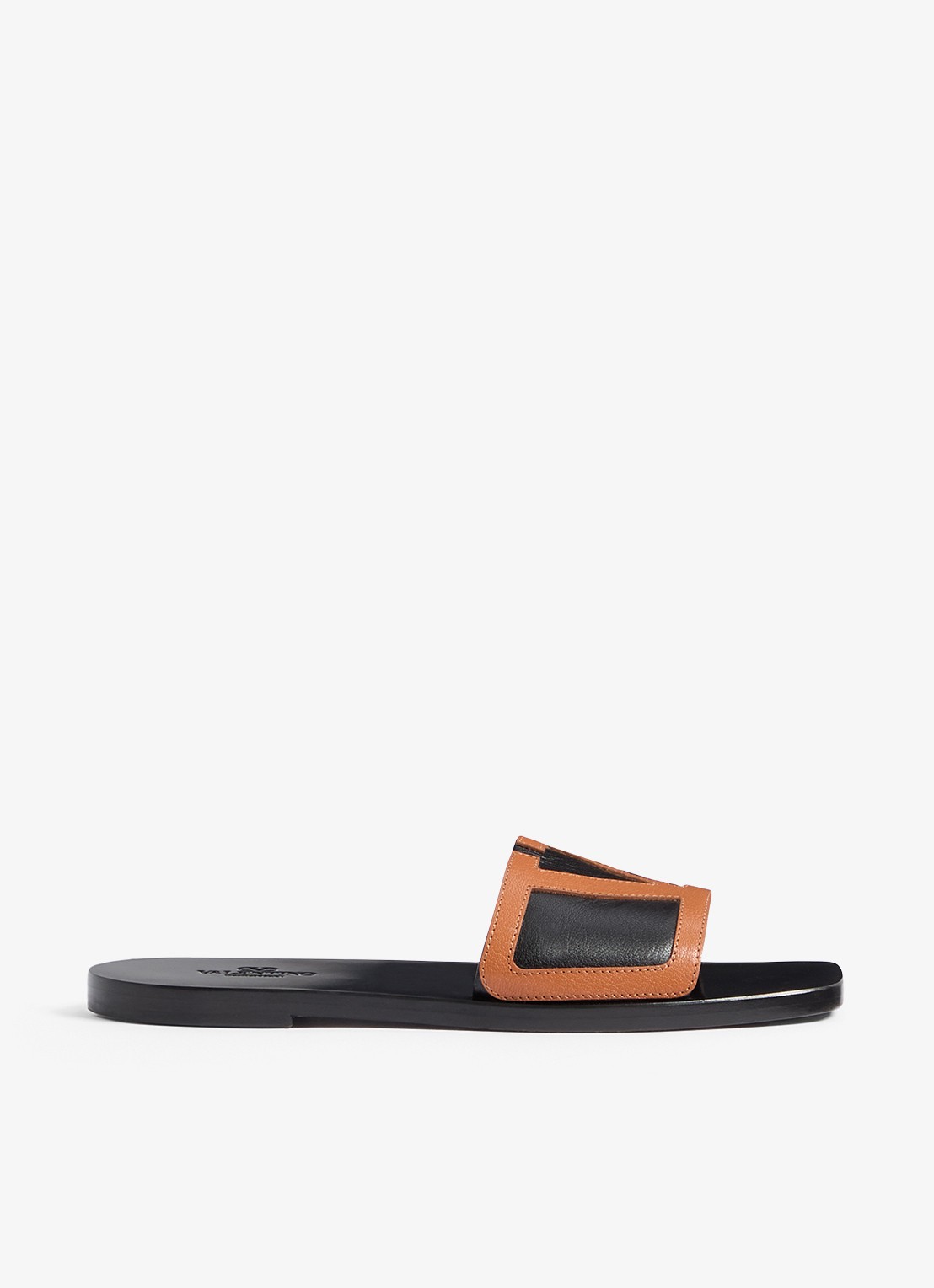 Valentino Garavani Viva Superstar slipper van geitenleer  - voorkant 6 zwart
