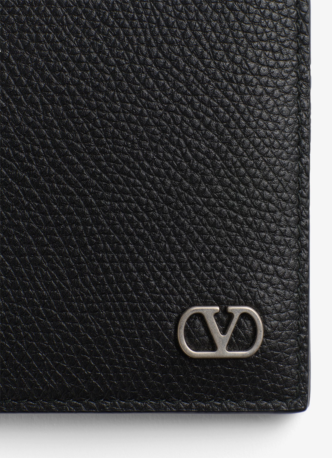 Valentino Garavani VLogo Signature portemonnee van kalfsleer - detail 3 zwart