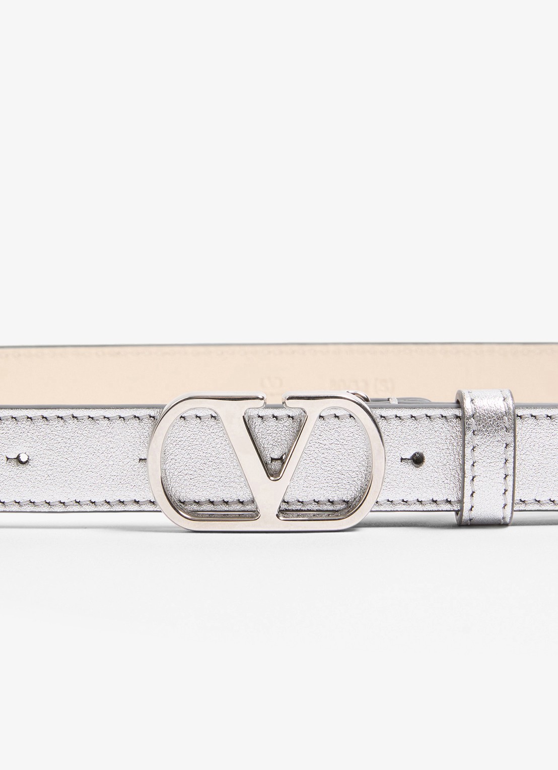 Valentino Garavani VLogo Signature riem van kalfsleer met metallic finish - detail 4 zilver