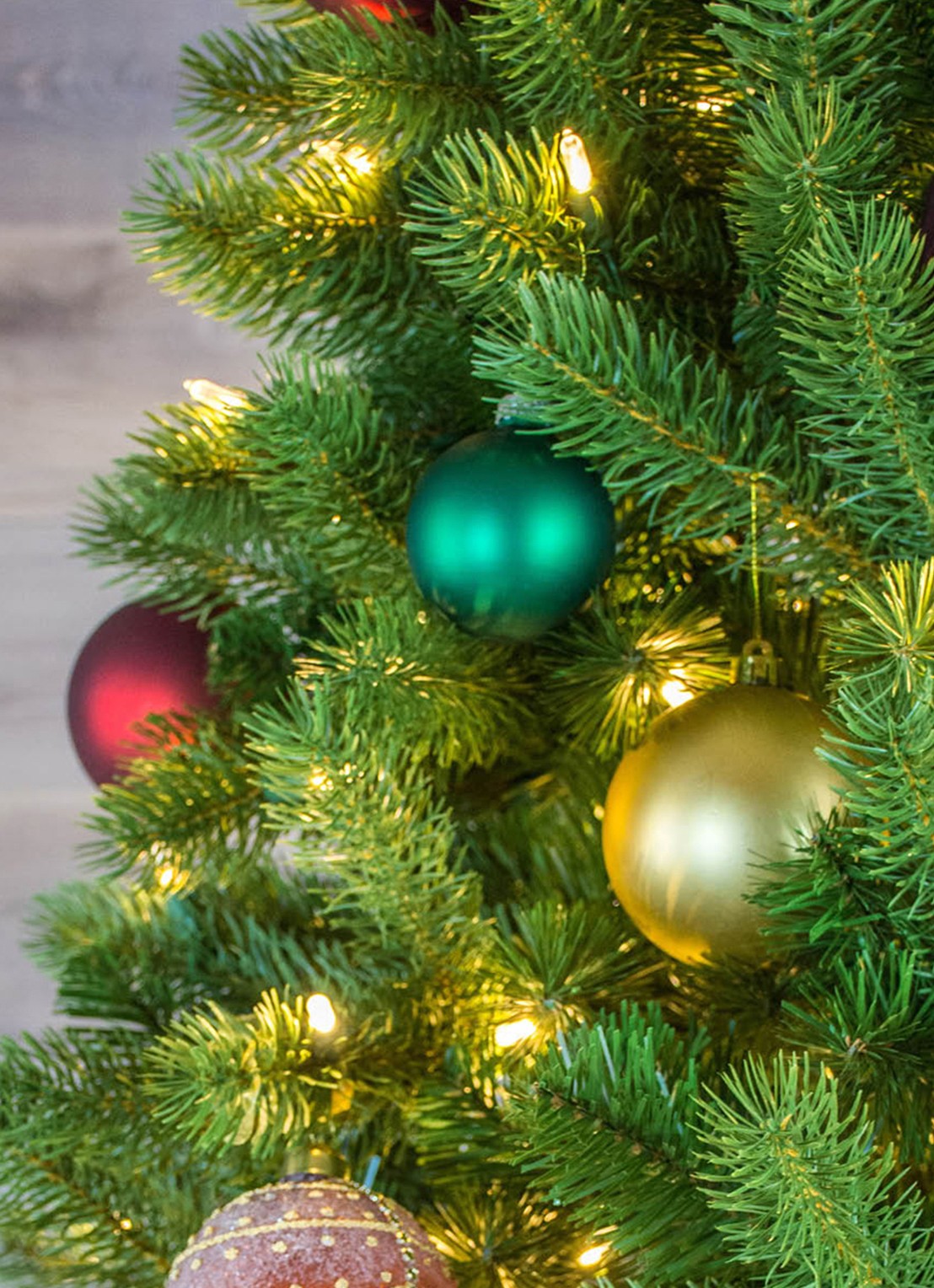 Van Der Gucht Feel Real® Bayberry® kunstkerstboom 183 cm - achterkant groen