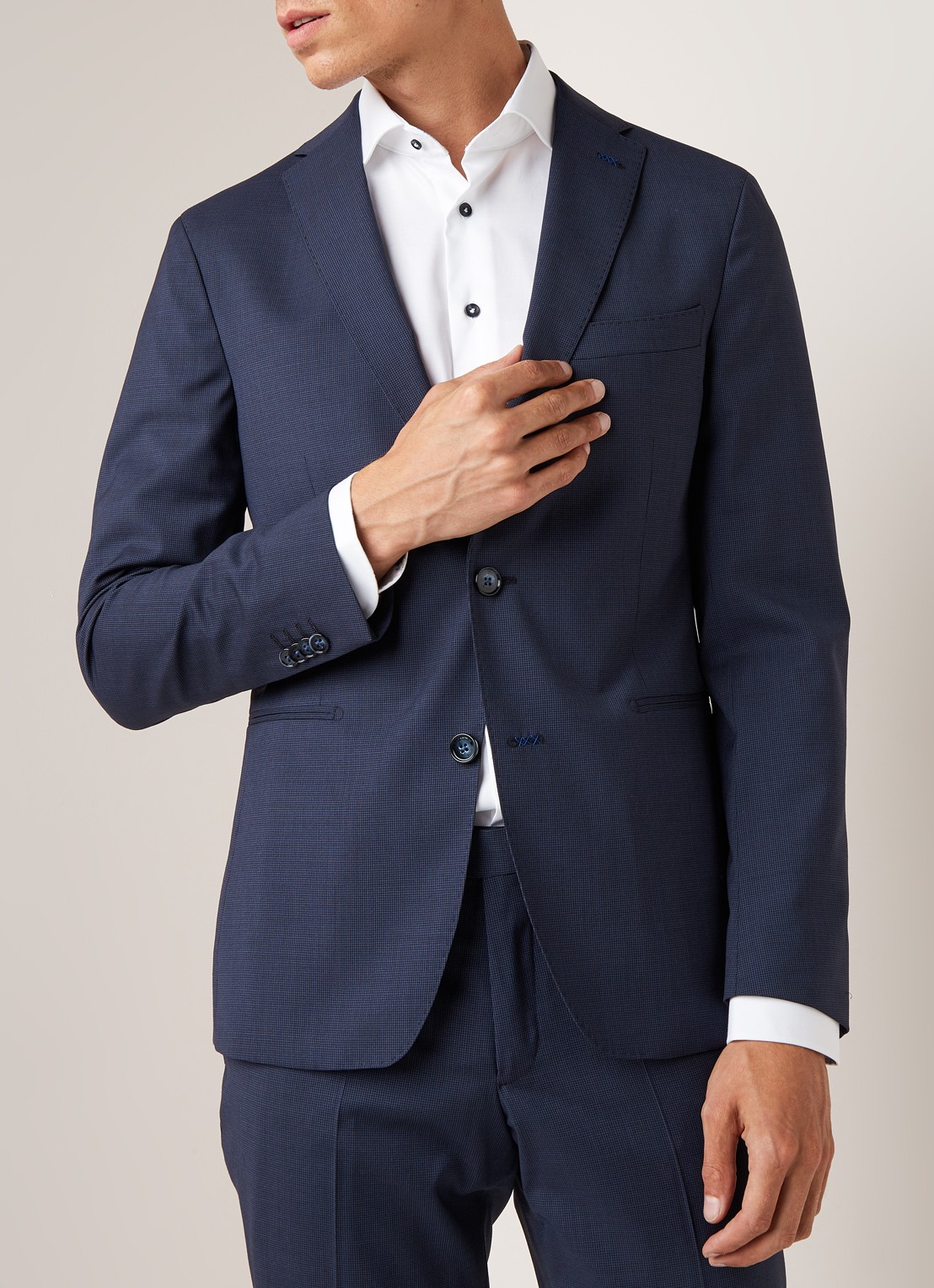 Van Gils Elray Welt tailored fit pak van scheerwol met micro pied-de-poule desisn - detail 7 donkerblauw