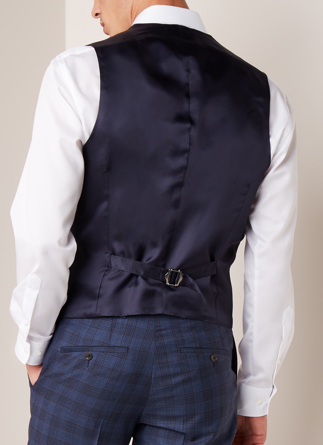 Van Gils Evion gilet van scheerwol met ruitdessin - achterkant donkerblauw