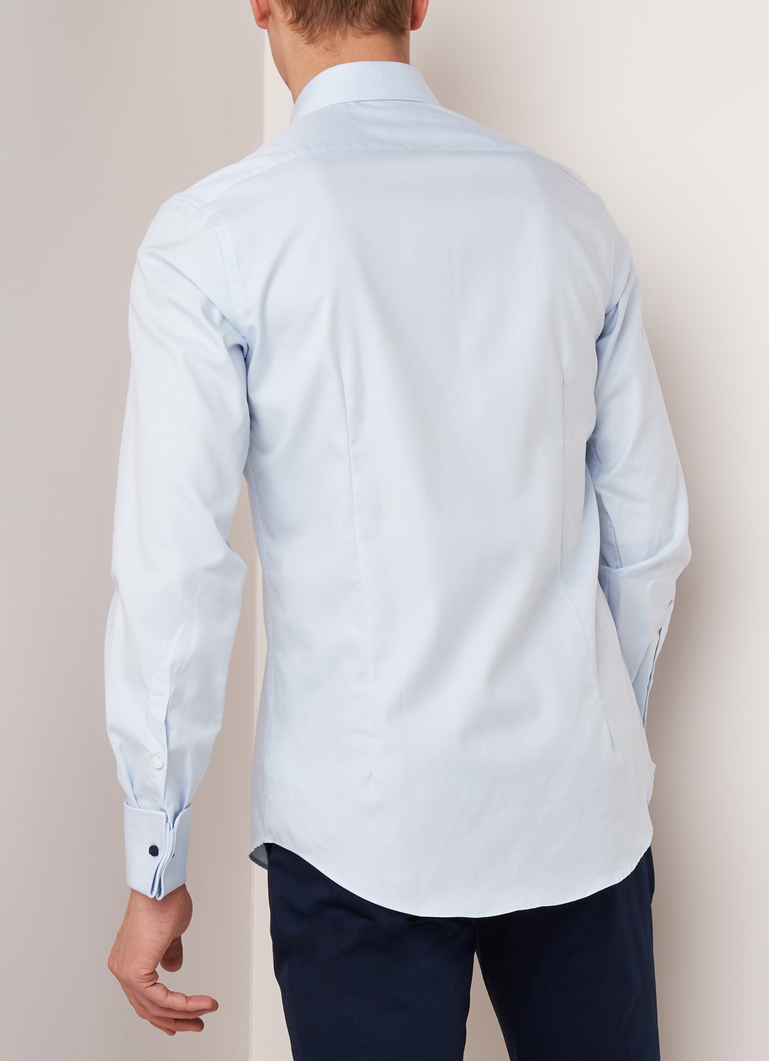 Van Gils Ext slim fit overhemd met wide spread-kraag - achterkant 4 lichtblauw