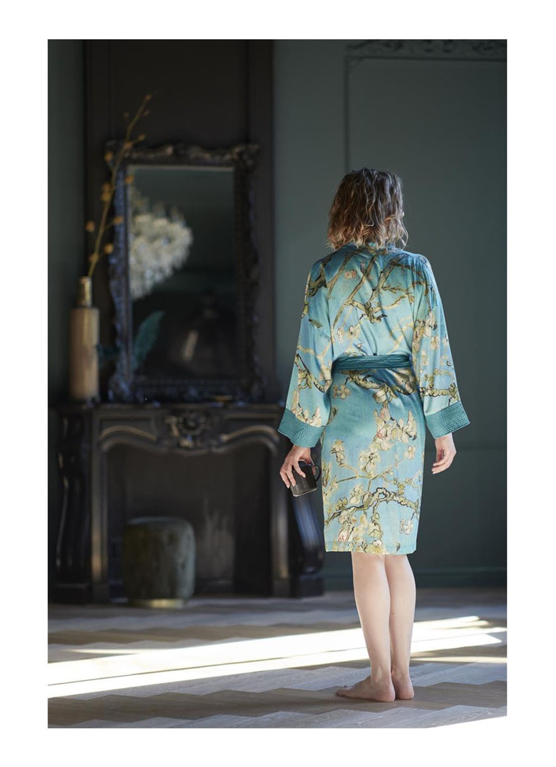 Van Gogh Museum Almond Blossom kimono met bloemenprint - detail 6 blauw