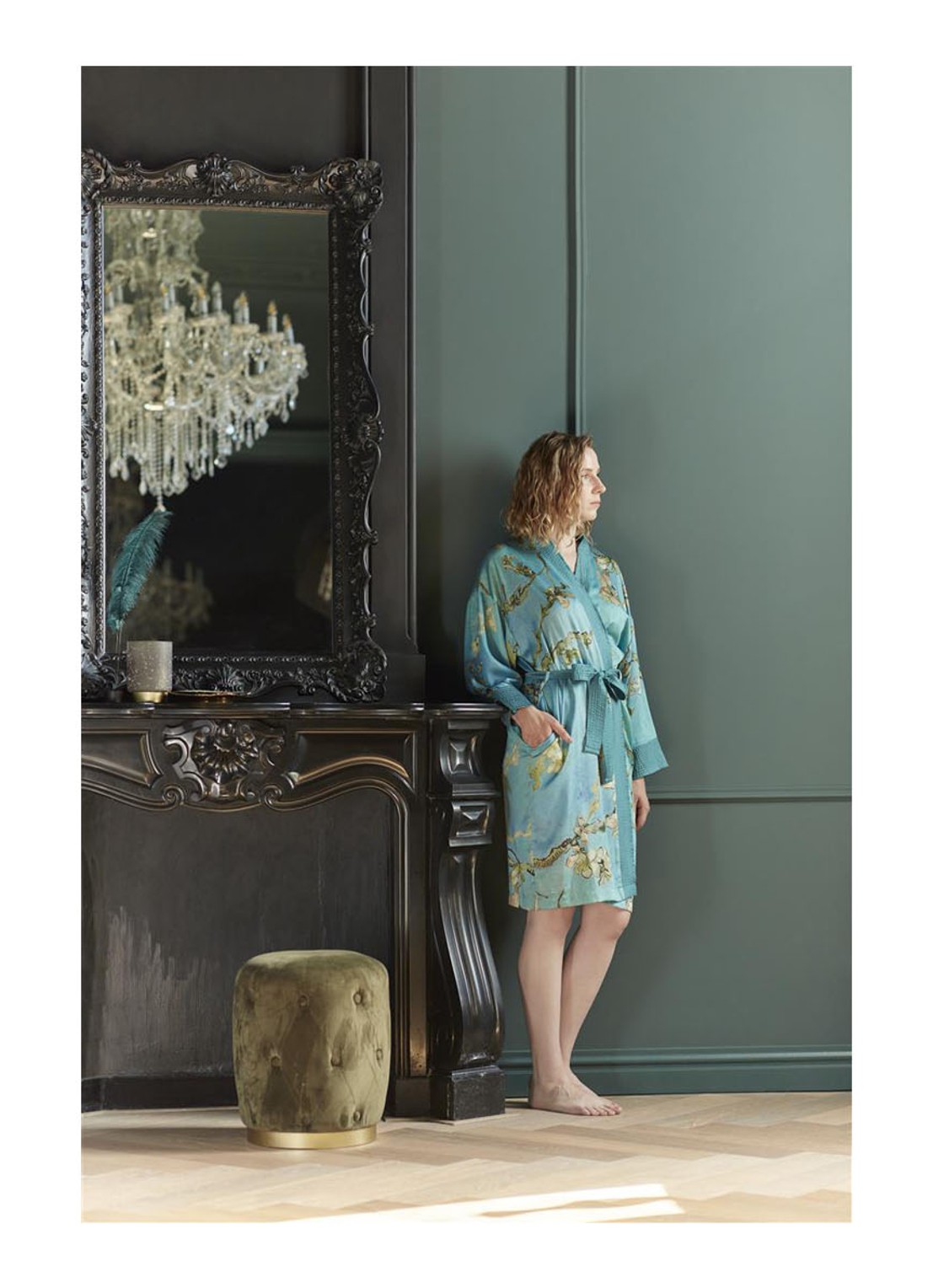 Van Gogh Museum Almond Blossom kimono met bloemenprint - voorkant 3 blauw