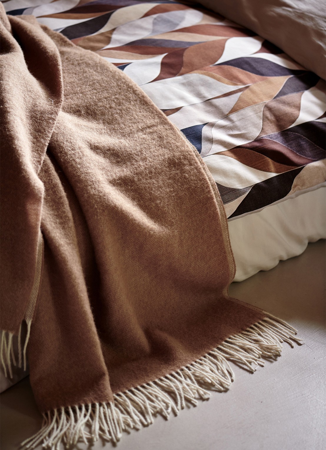 Vandyck Home Bellavita plaid van lamswol - achterkant 3 beige