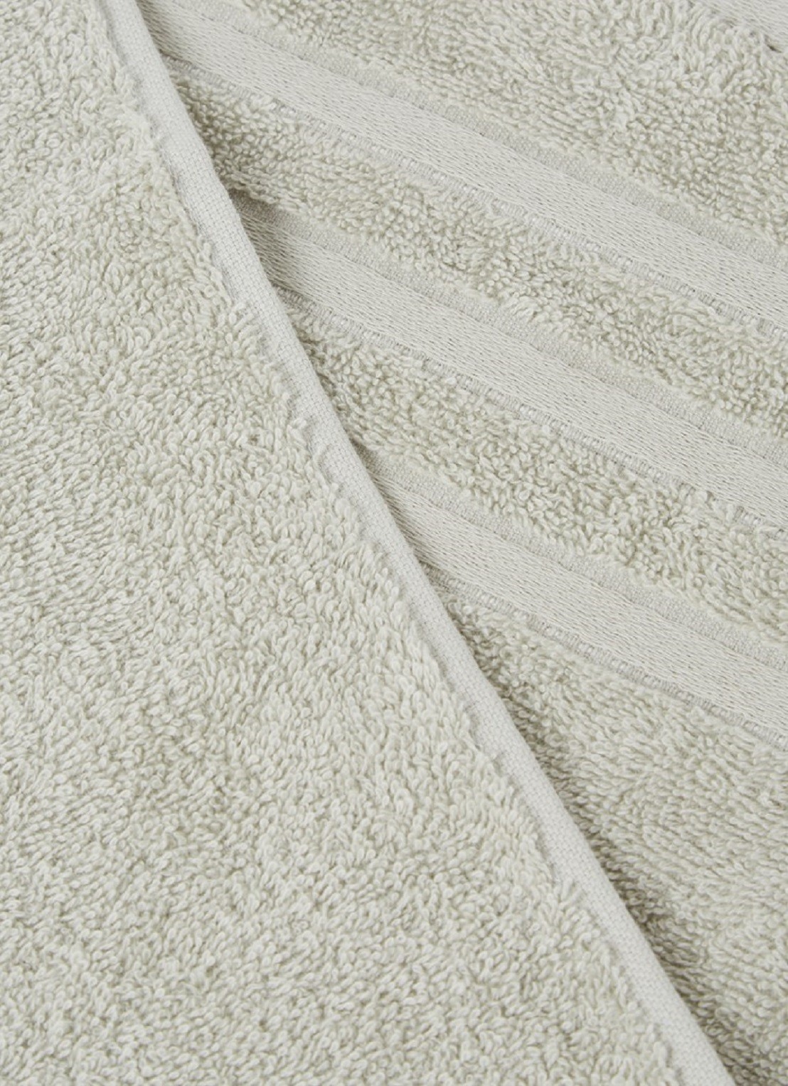 Vandyck Prestige Lines badhanddoek - 50 gr/m2 - 60 x 110 cm - detail lichtgroen