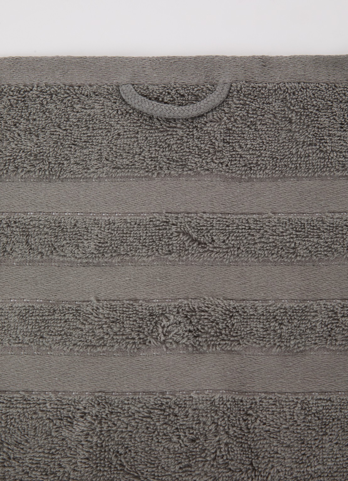 Vandyck Prestige Lines badhanddoek - 500 gr/m2 - 60 x 110 cm - detail grijs