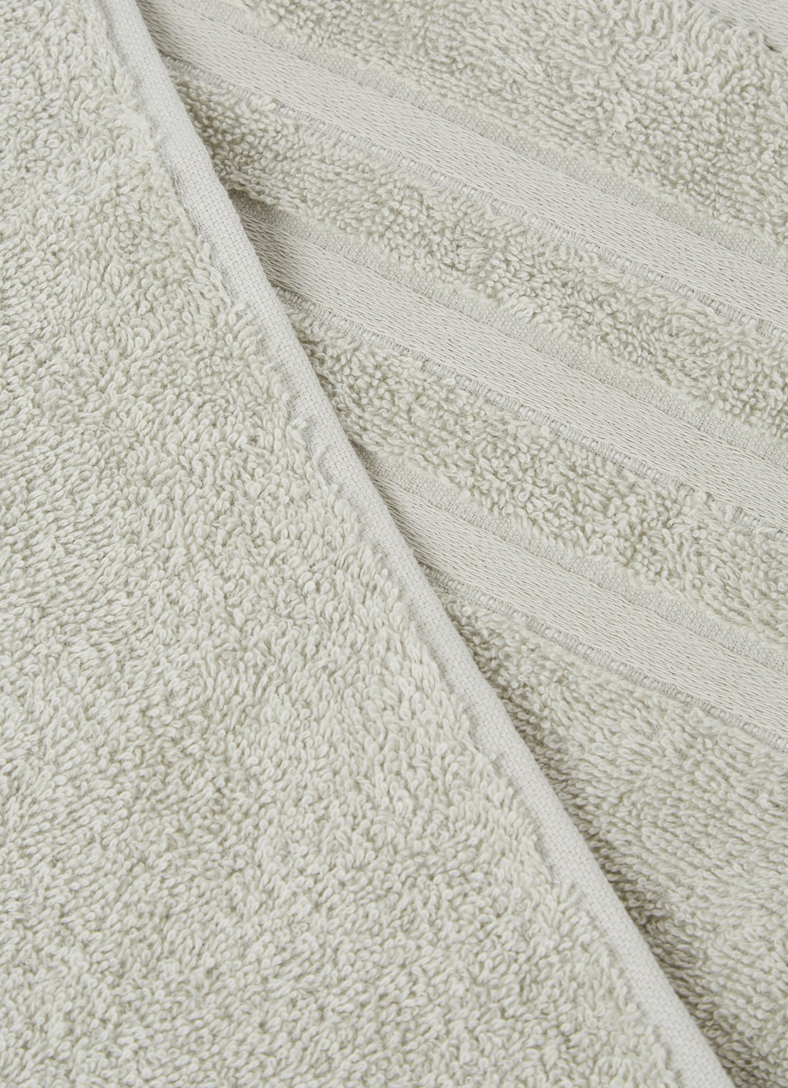Vandyck Prestige Lines badlaken - 500 gr/m2 - 70 x 140 cm - detail lichtgroen