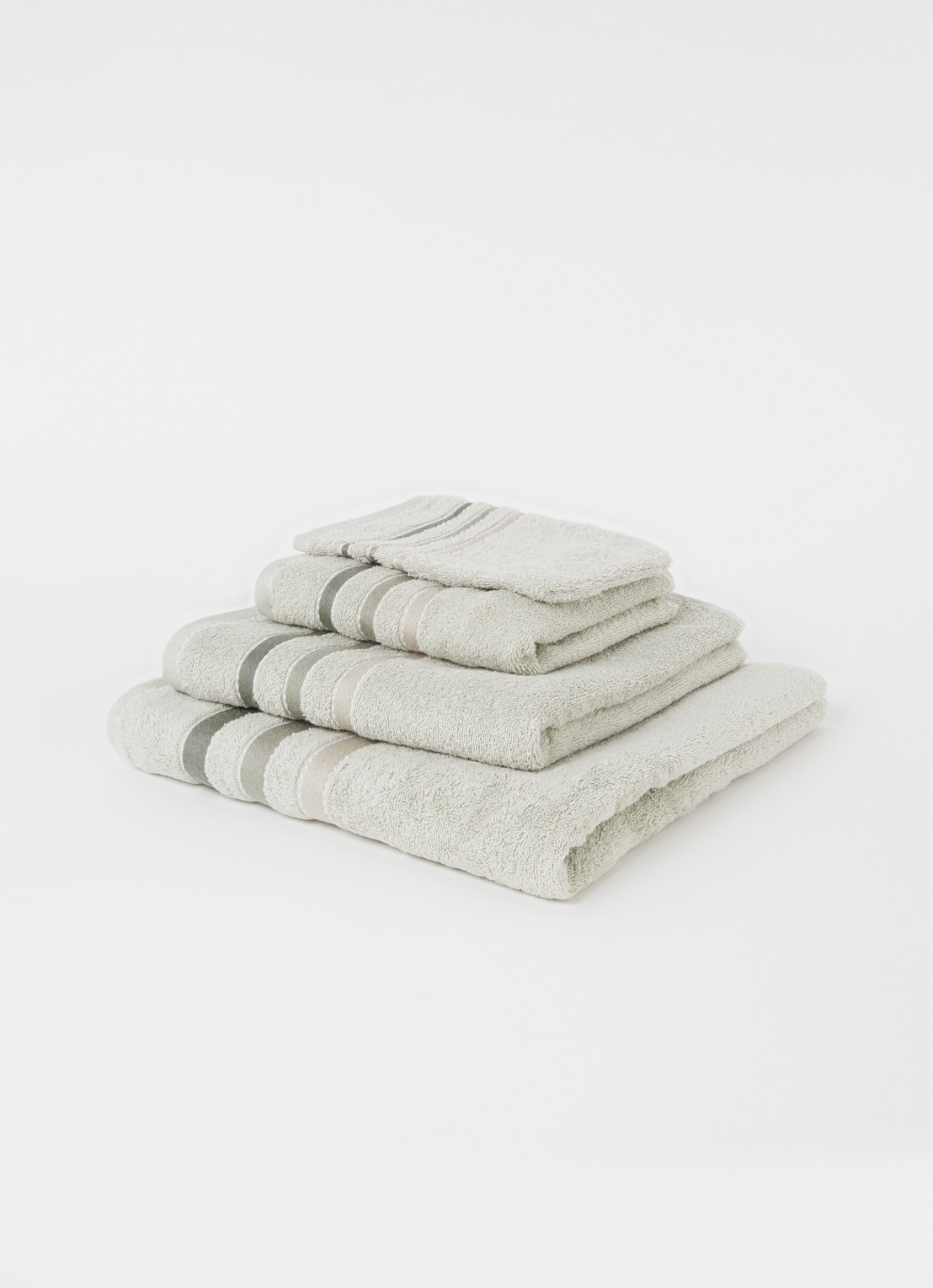 Vandyck Prestige Lines badlaken - 500 gr/m2 - 70 x 140 cm - voorkant 3 lichtgroen