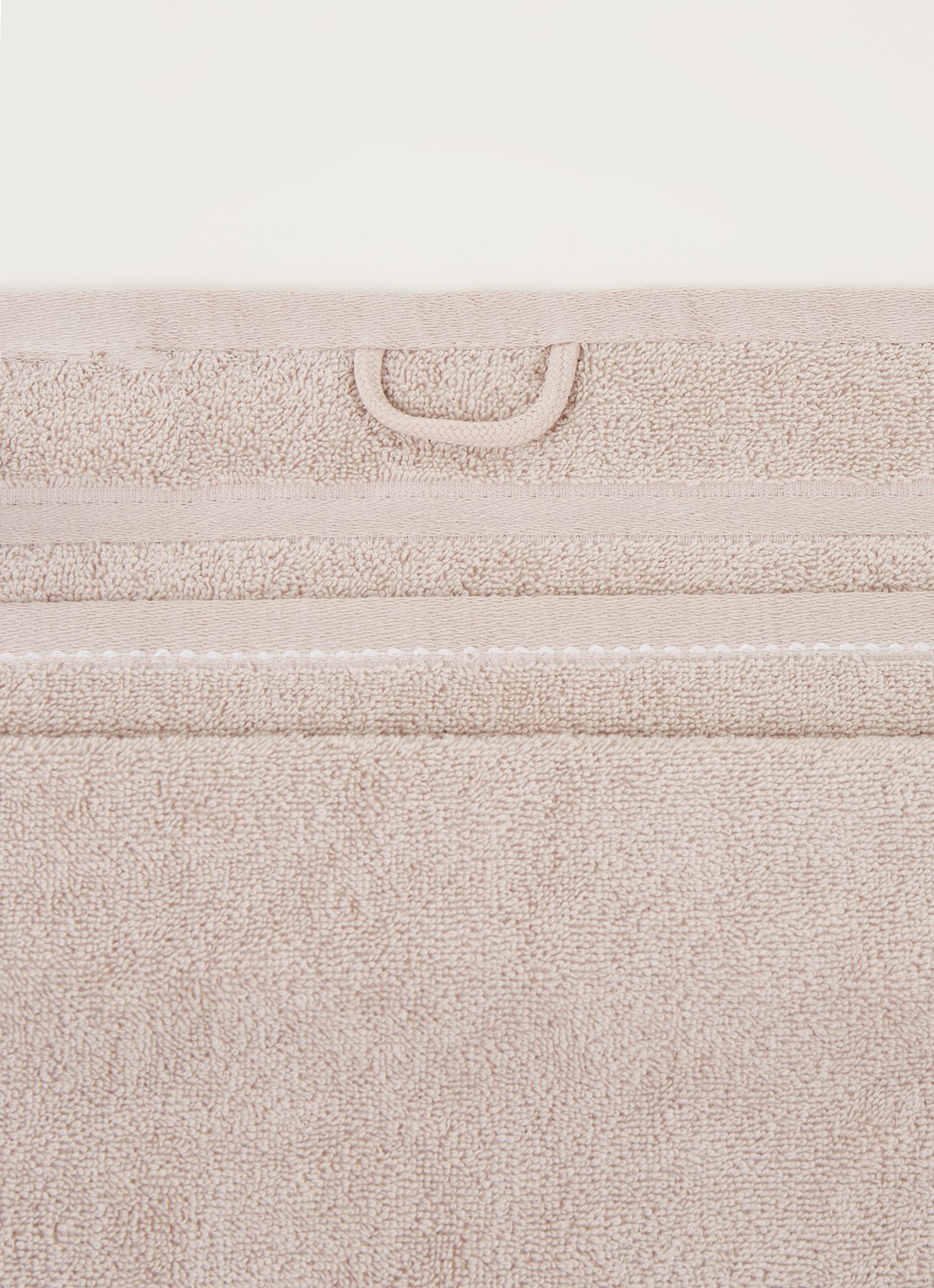 Vandyck Prestige Lines gastendoek - 500gr/m2 - 40 x 60 cm  - detail zand
