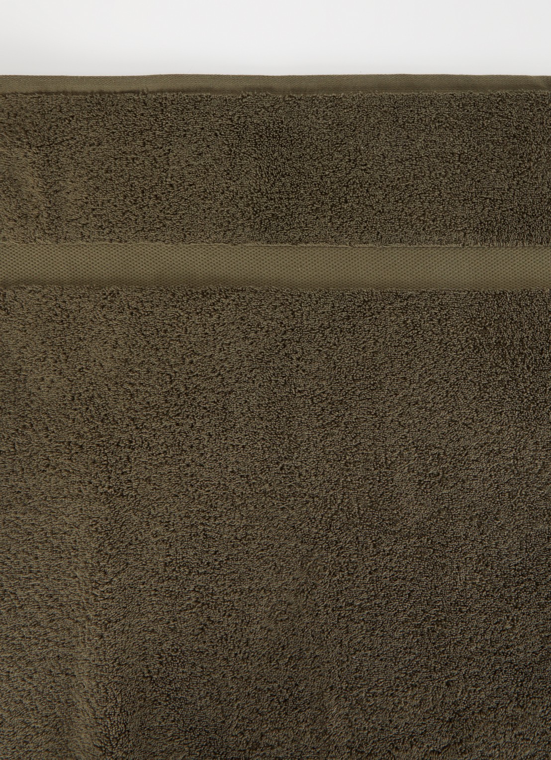 Vandyck Ranger badlaken - 650 gr/m2 - 90 x 180 cm - detail legergroen