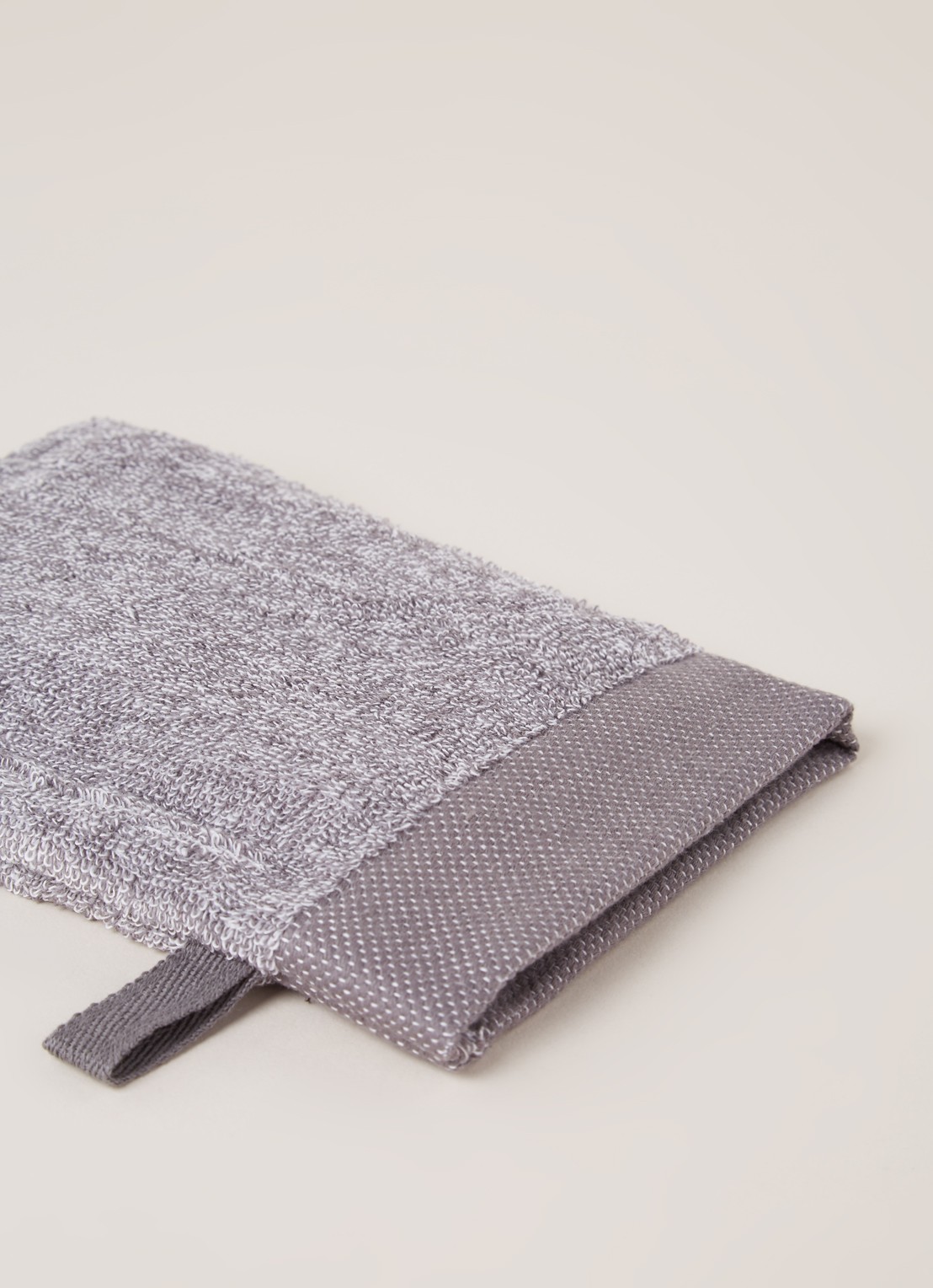 Vandyck Washand - 550 gr/m2 - 16 x 21 cm - detail 3 middengrijs