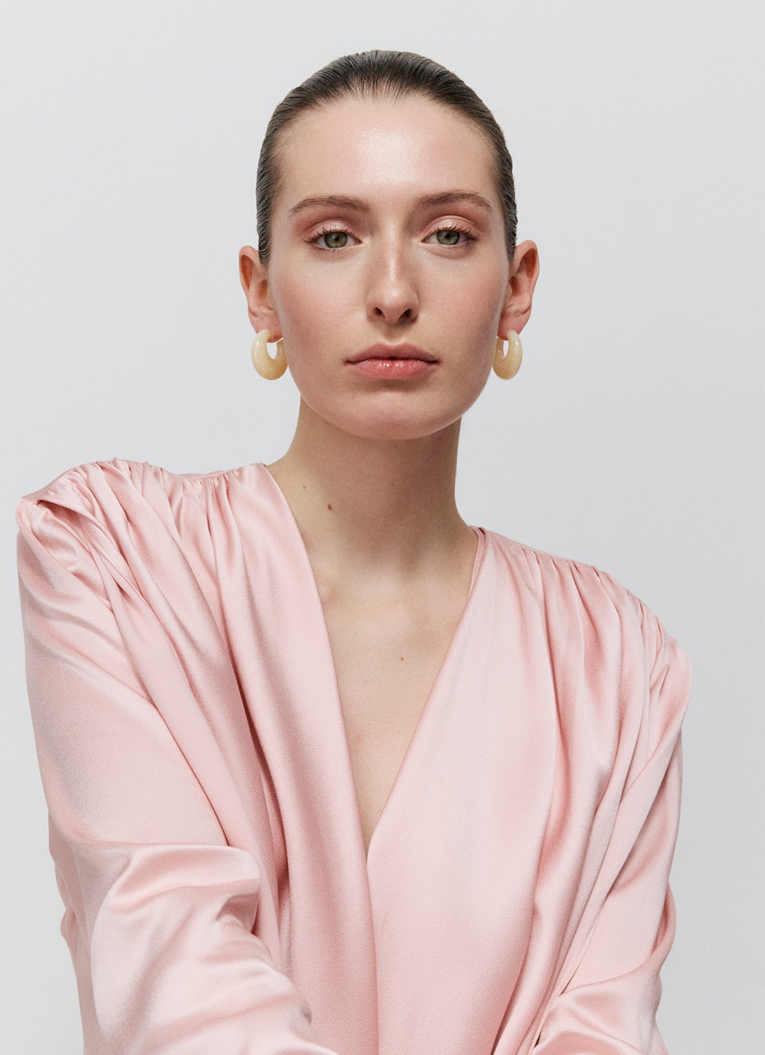 Vanessa Baroni Moon oorstekers - voorkant 2 latte marble