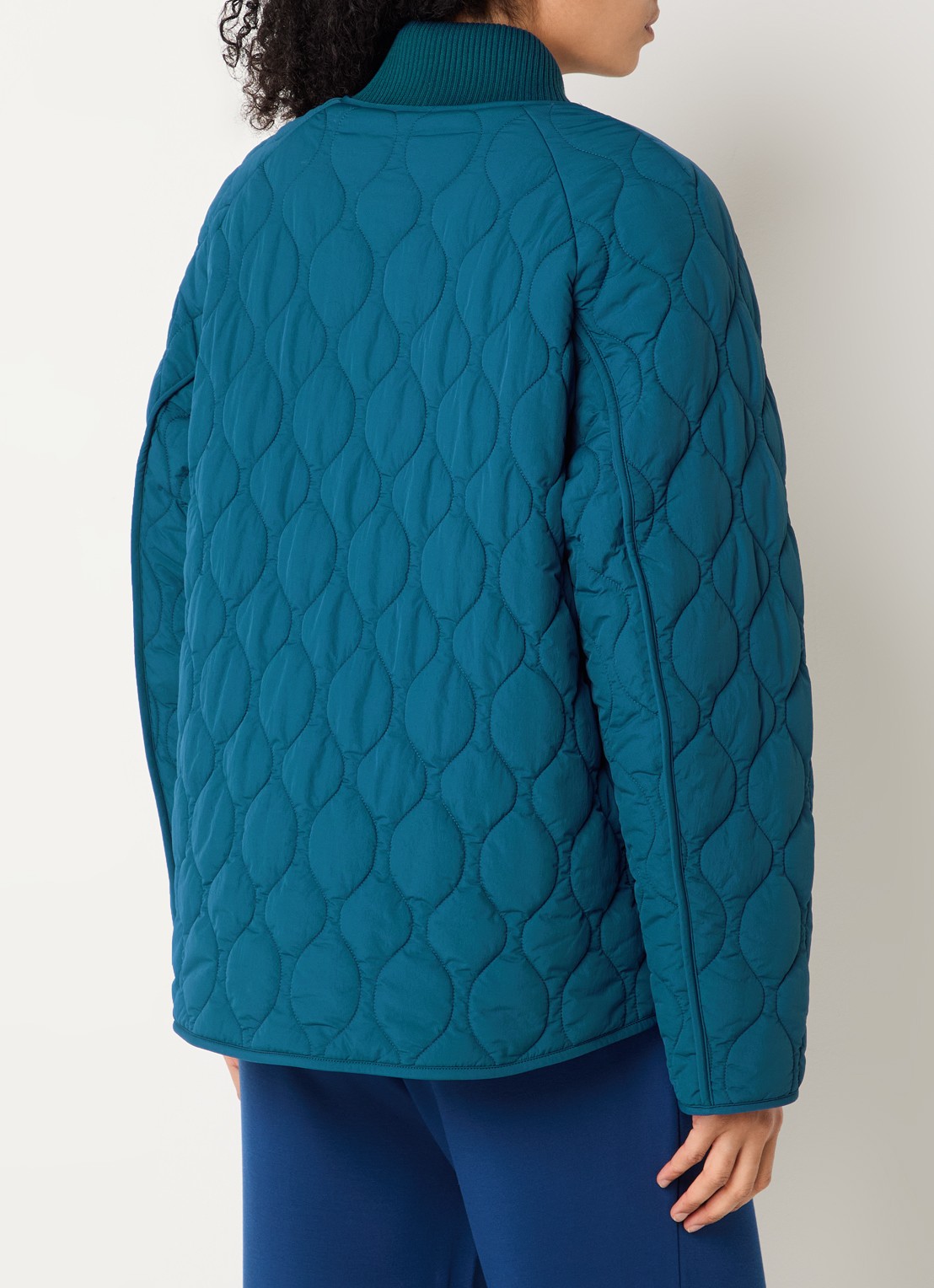 Varley Luca gewatteerd jack met quilt patroon - achterkant 3 aquablauw