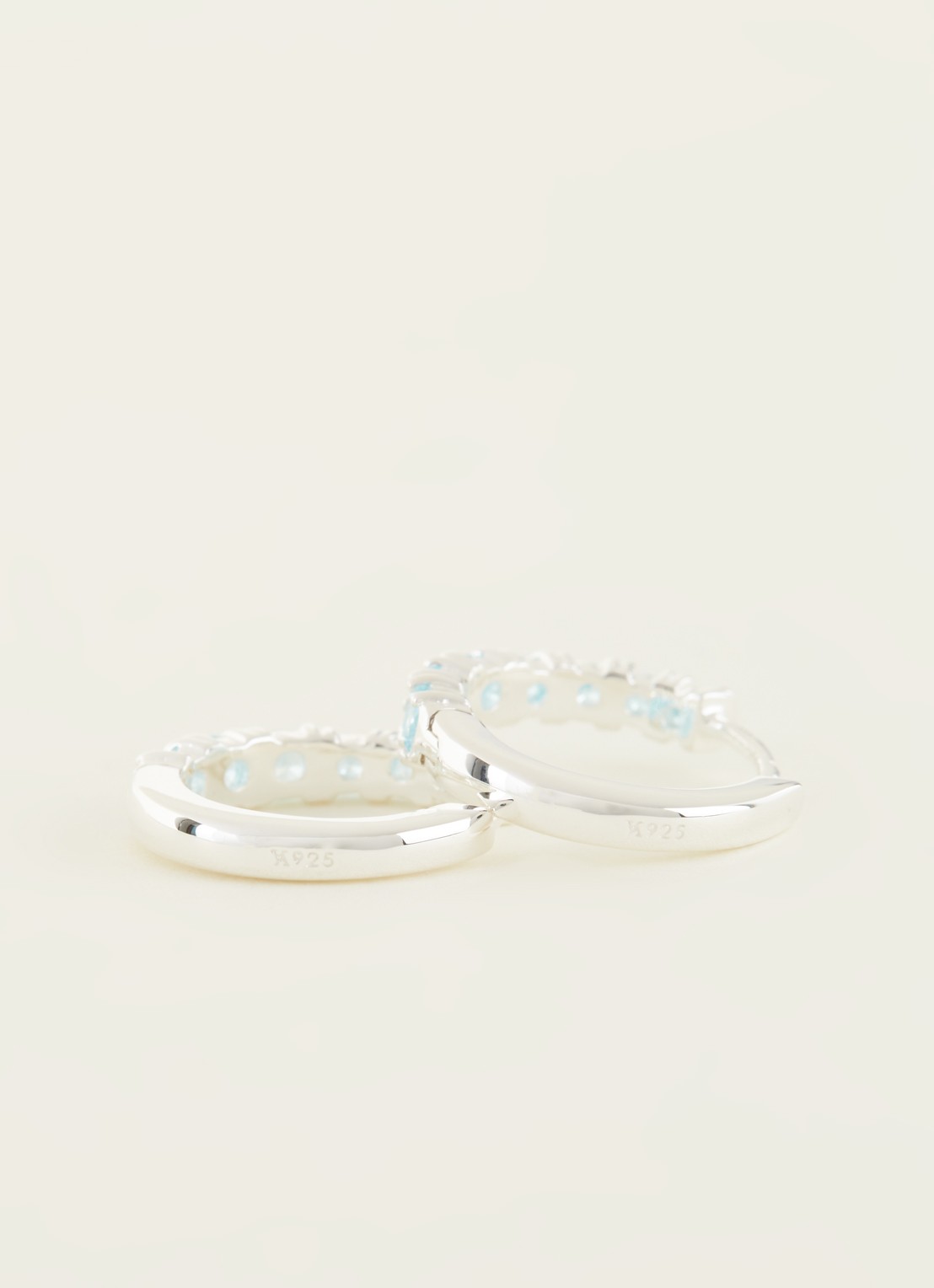 Vedder & Vedder Birthstone oorringen Maart van zilver - voorkant 2 zilver