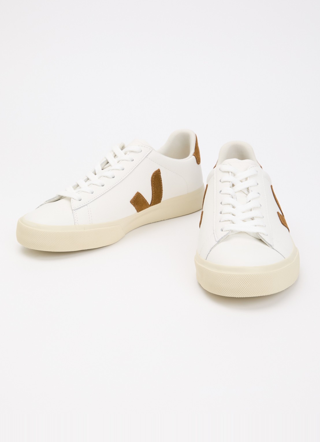 Veja Campo sneaker van leer met suède details - detail 3 wit