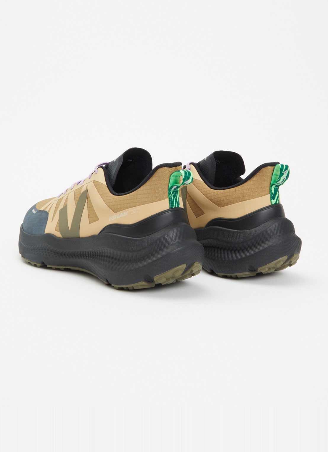 Veja Condor 3 Off-Road sneaker met mesh details - achterkant 4 camel