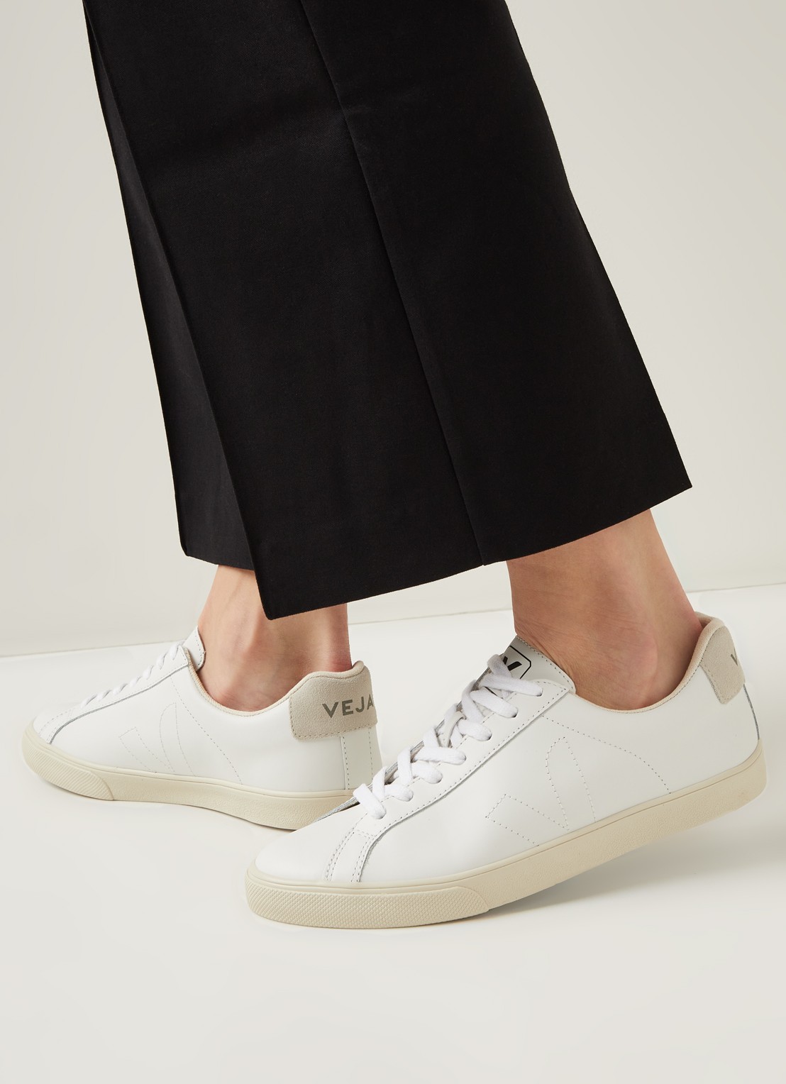 Veja Esplar sneaker van leer - voorkant 3 wit