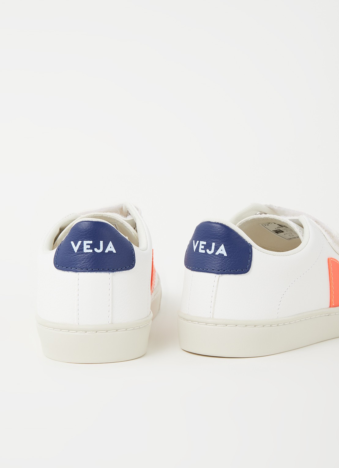 Veja Esplar sneaker van leer - detail orange