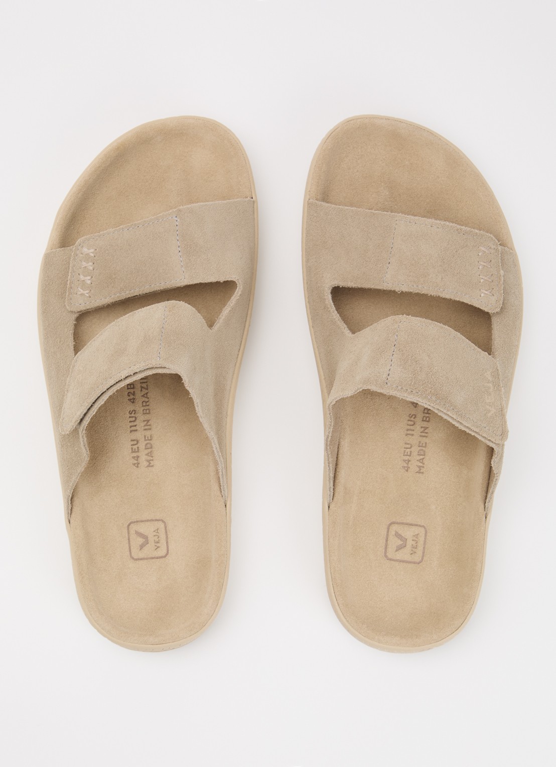 Veja Etna slipper van suède - detail 4 creme