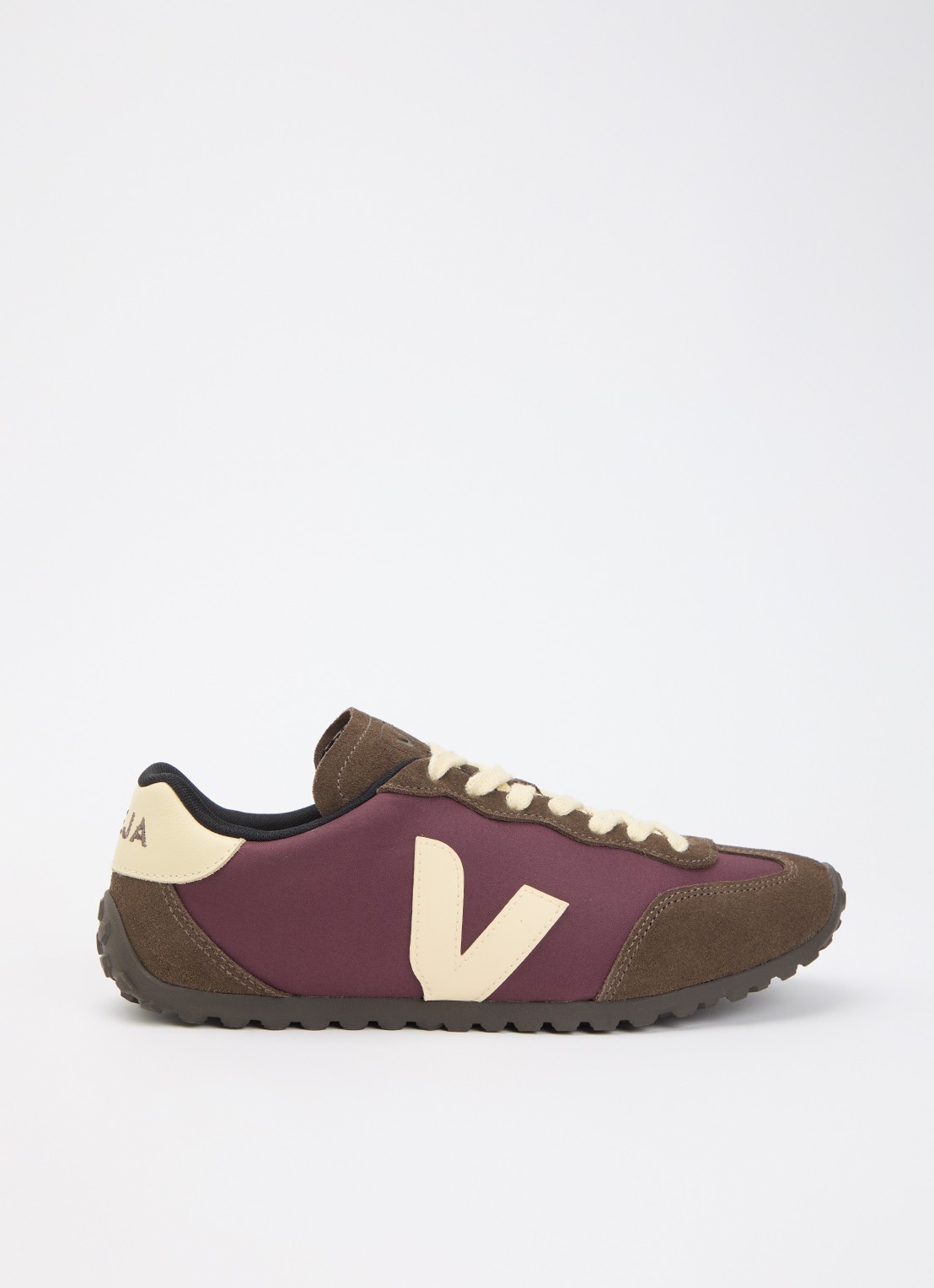 Veja GT sneaker van mesh met suède details - voorkant 5 paars