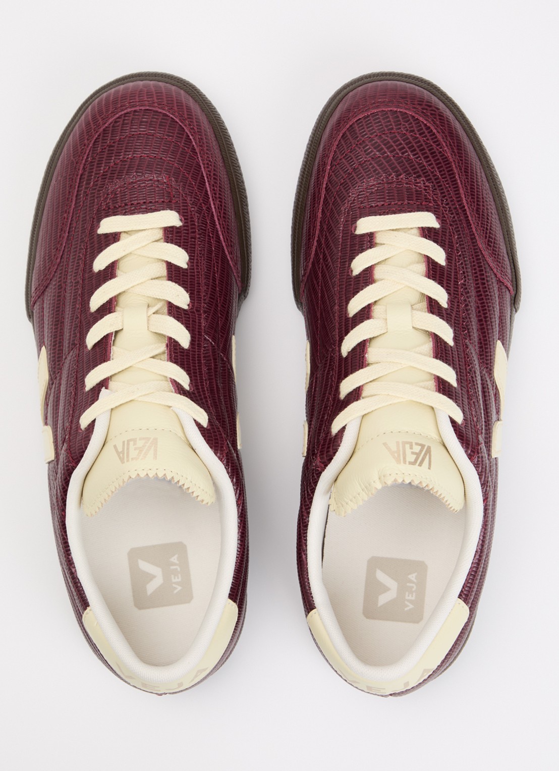 Veja Panenka sneaker van leer - detail 3 aubergine