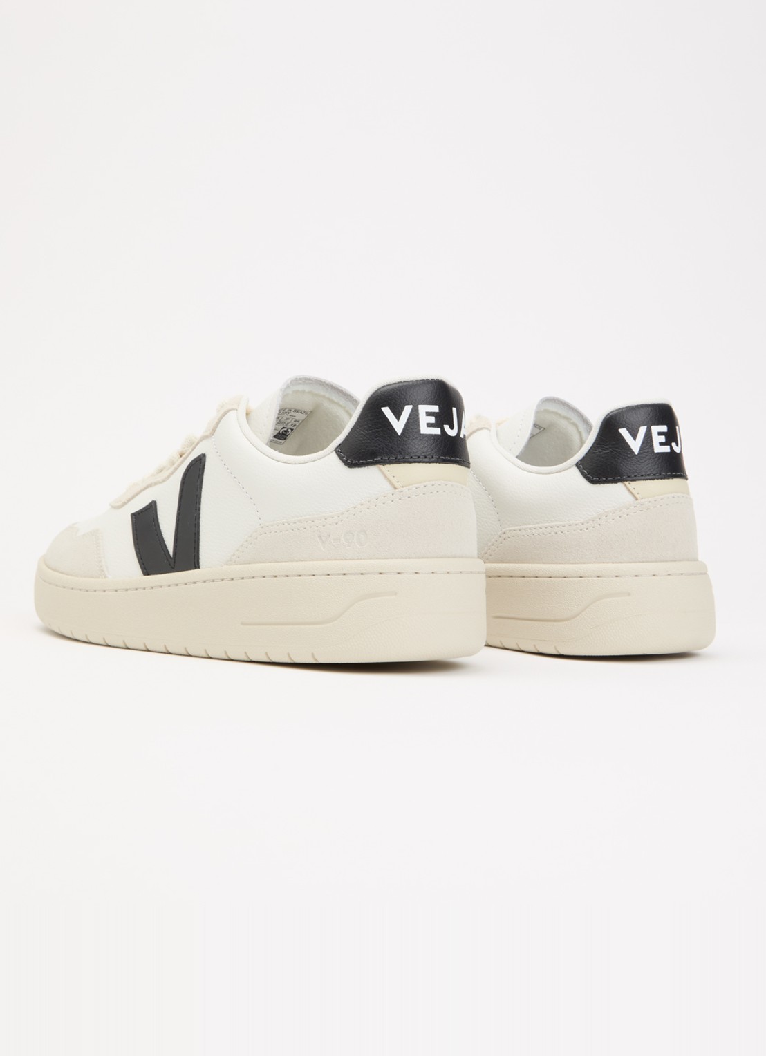 Veja V-90 sneaker van leer met suède details - achterkant 4 wit