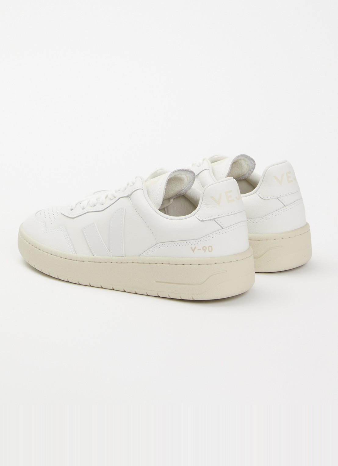 Veja V-90 sneaker van leer - achterkant wit