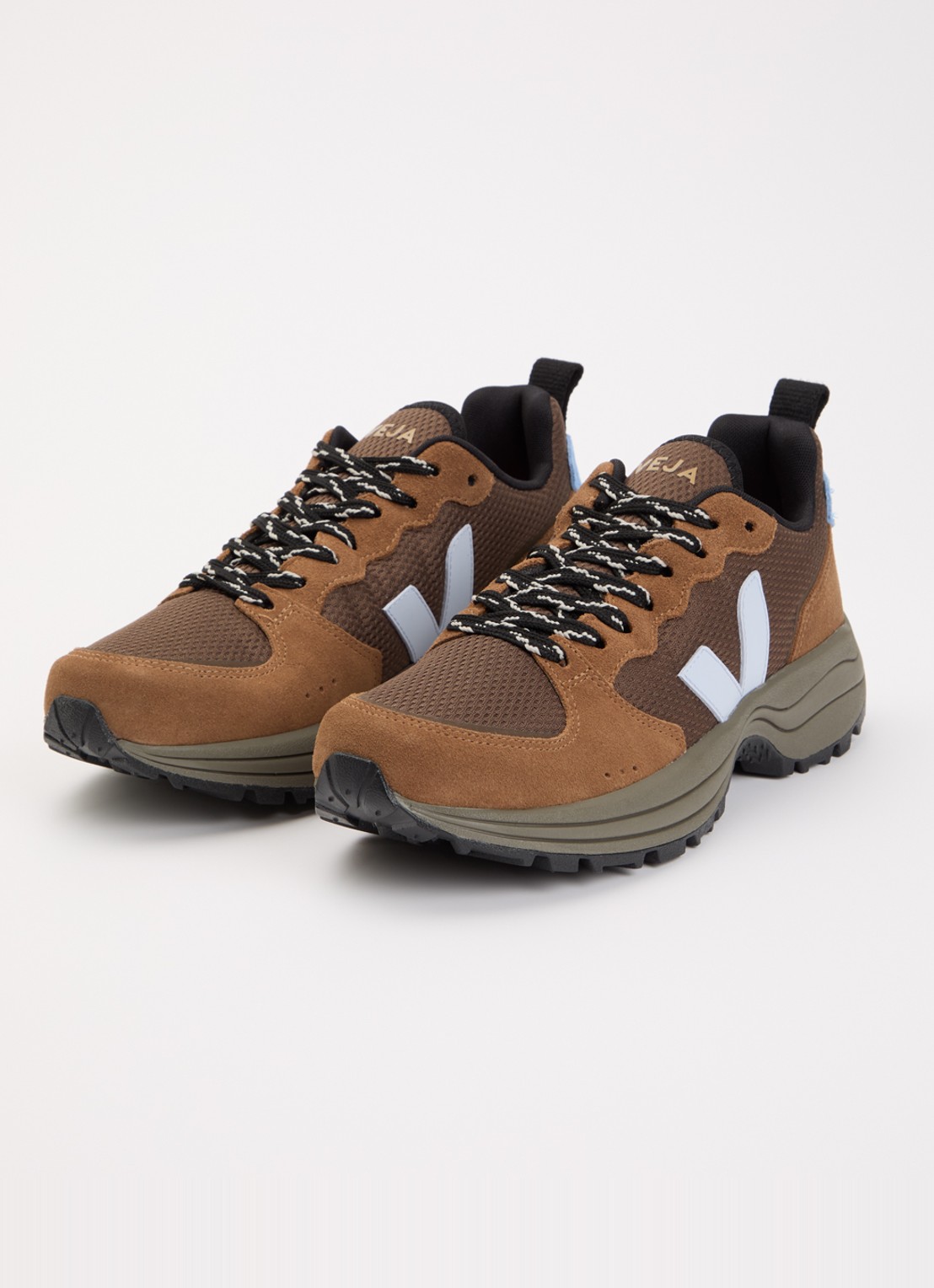 Veja Venturi II sneaker met suède details - detail 2 bruin