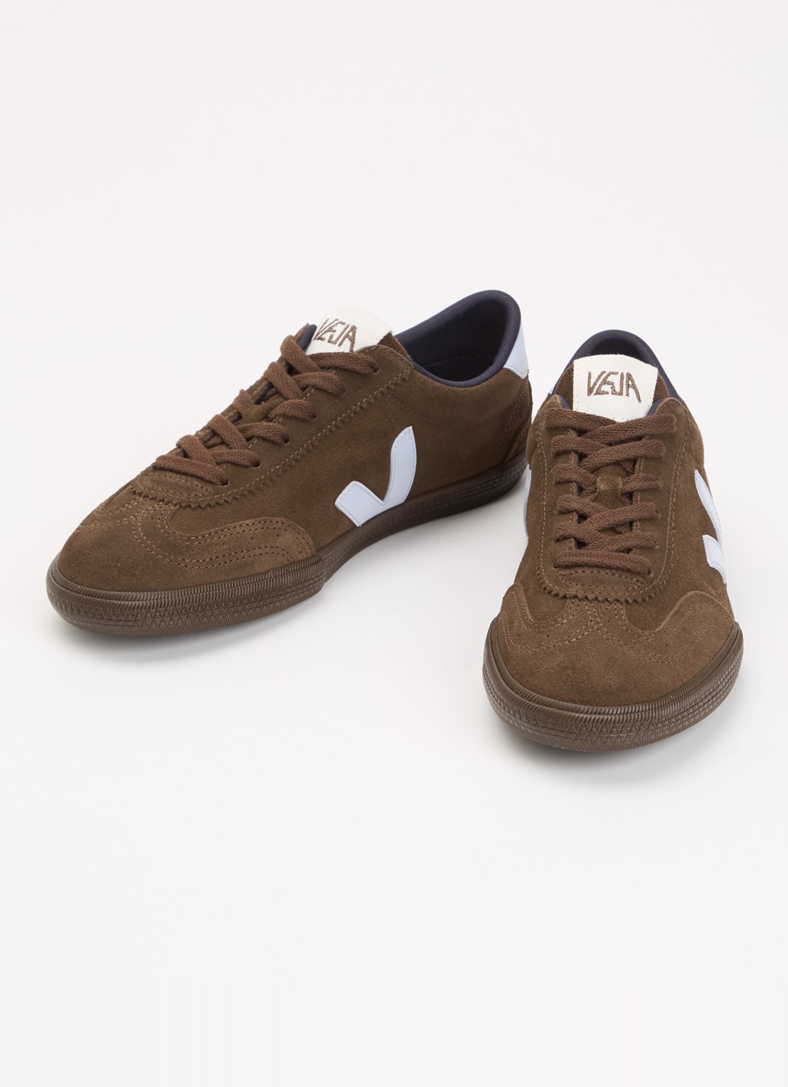 Veja Volley Eagle Swan sneaker van suède met details van leer - detail 2 bruin
