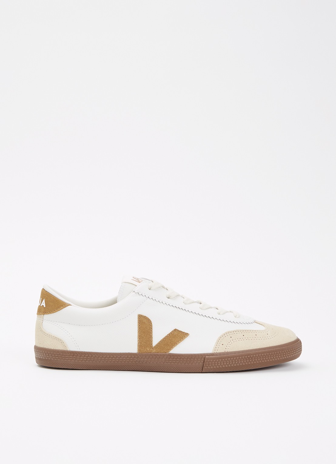 Veja Volley sneaker van leer met suède details - voorkant 2 beige