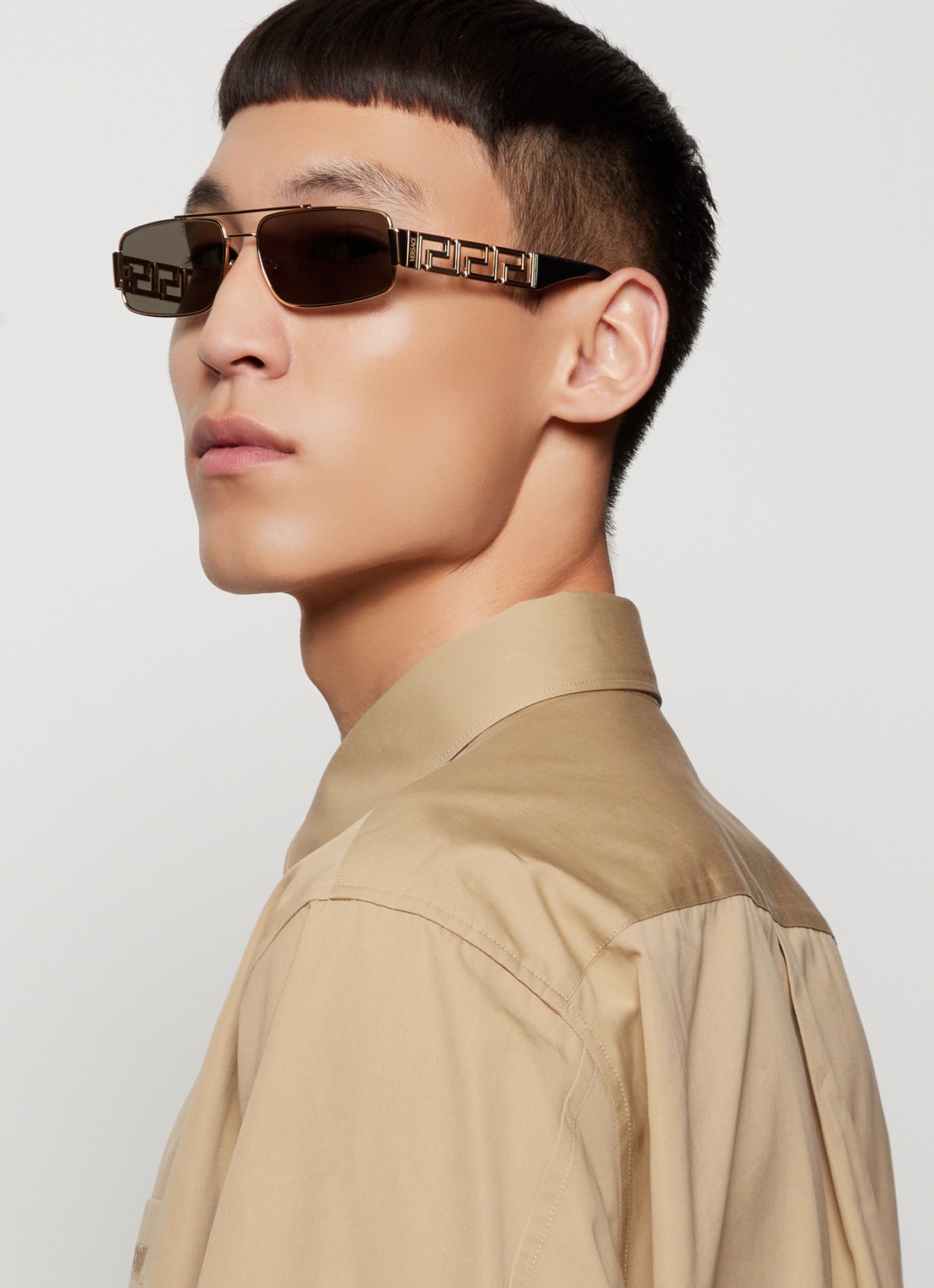 Versace Retro zonnebril VE2257  - voorkant 5 goud