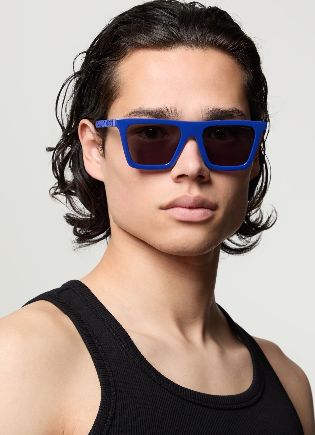 Versace Wayfarer zonnebril gepolariseerd VE4468U - voorkant 5 blauw