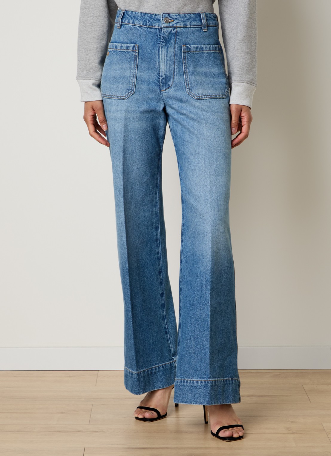 Victoria Beckham Alina 32 Inch high waist flared leg jeans met persplooi - detail 3 jeans