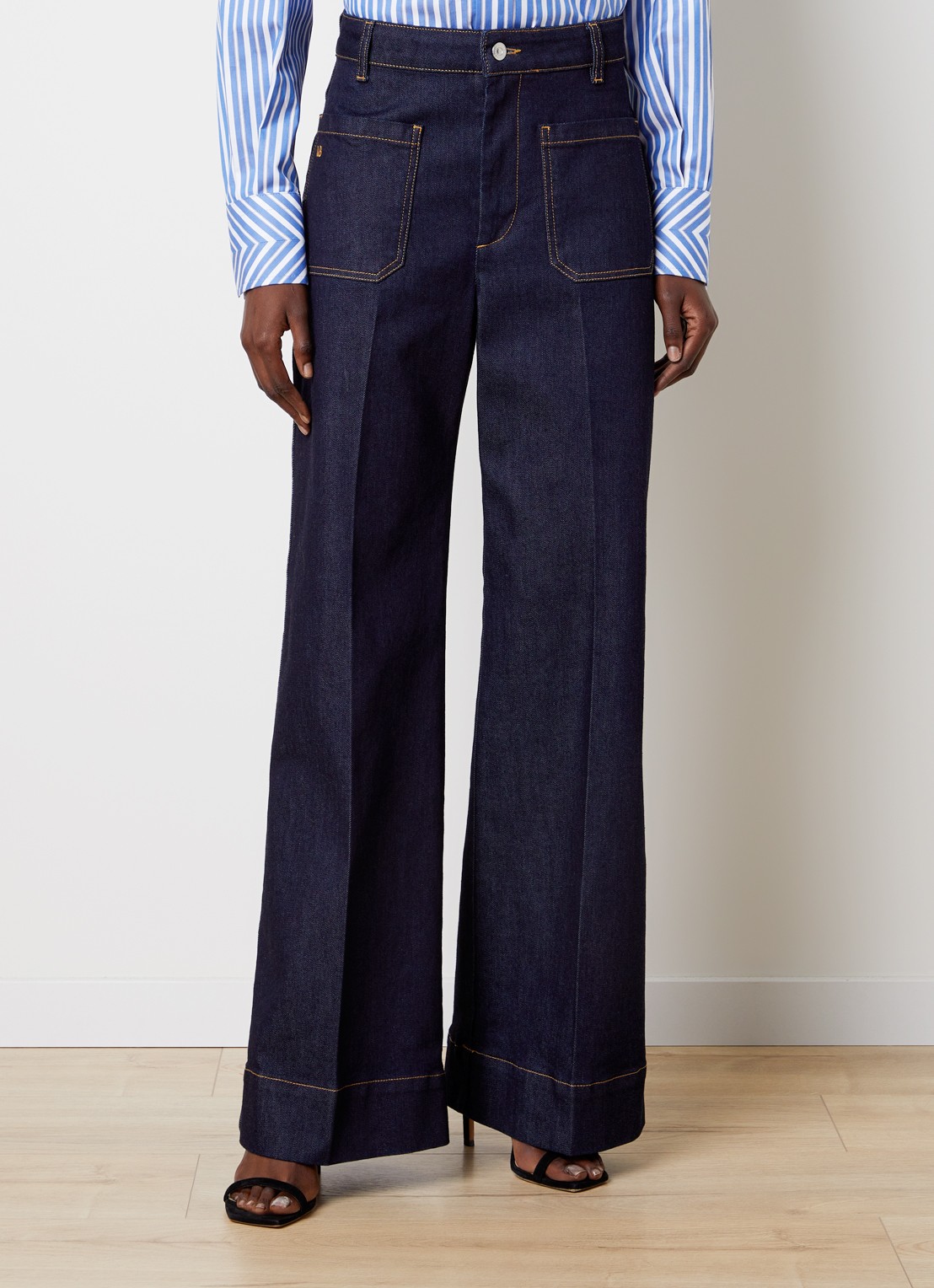 Victoria Beckham Alina Stretch high waist wide leg jeans met donkere wassing - detail 4 indigo