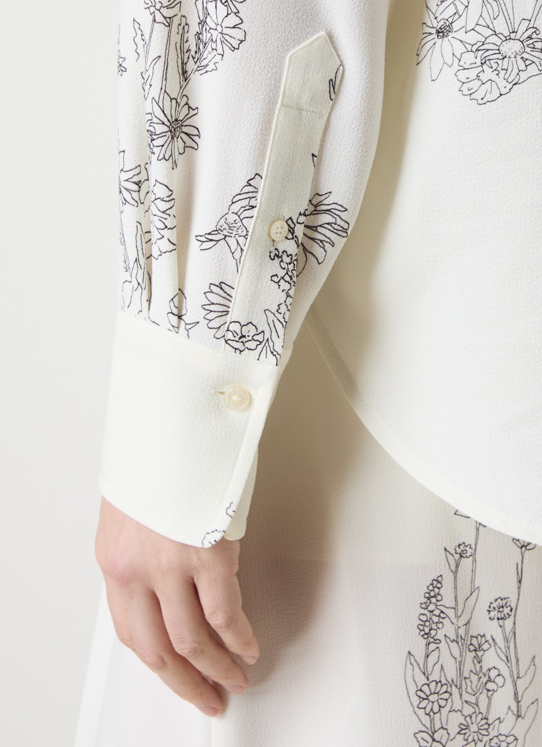 Victoria Beckham Blouse met bloemenprint  - detail 4 gebroken wit