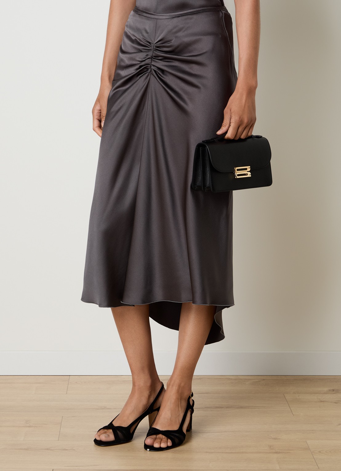 Victoria Beckham Dorian Small handtas van kalfsleer met afneembare schouderriem - voorkant 6 zwart